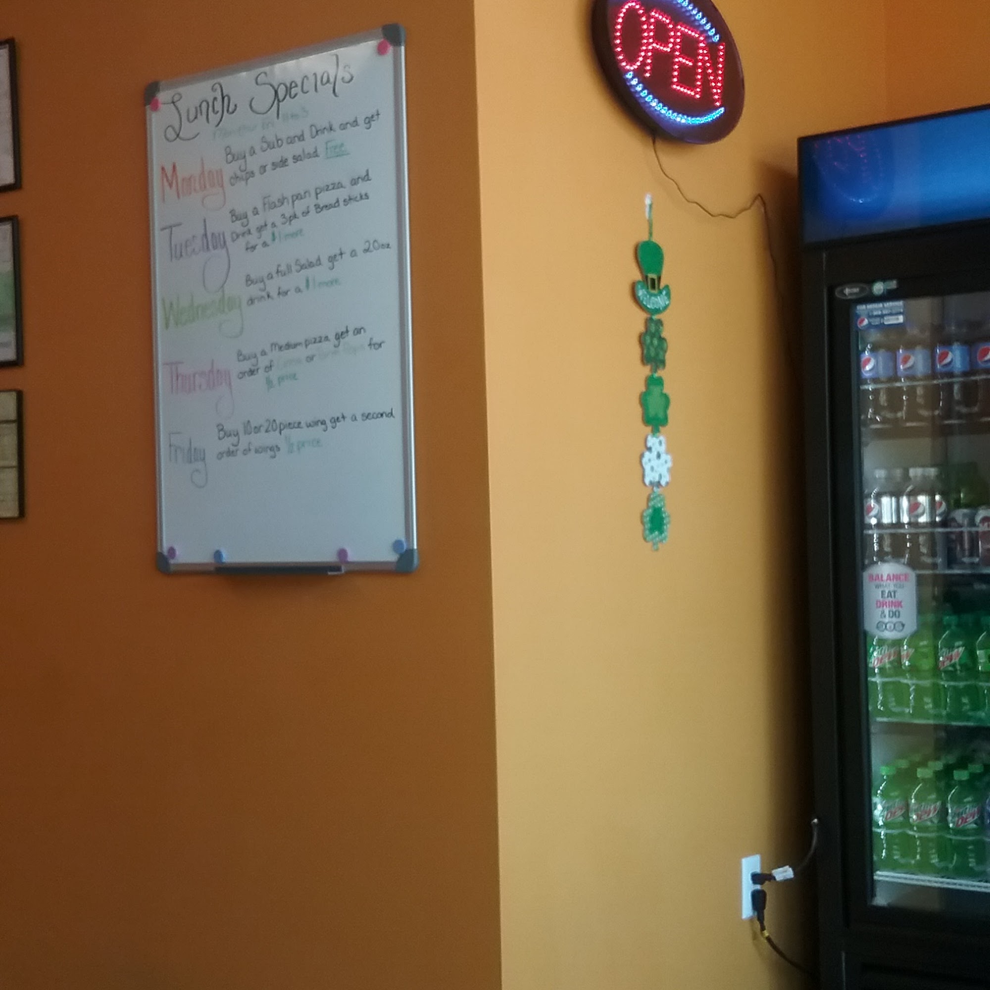 East Of Chicago Pizza Germantown