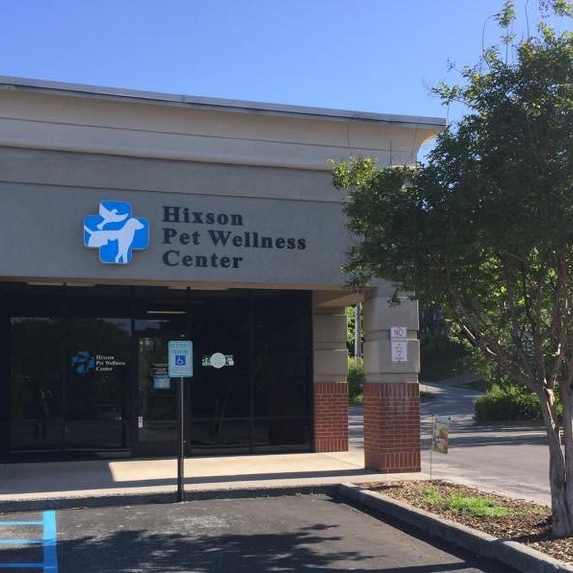 Hixson Pet Wellness Center: Denise Jones D.V.M. Hixson