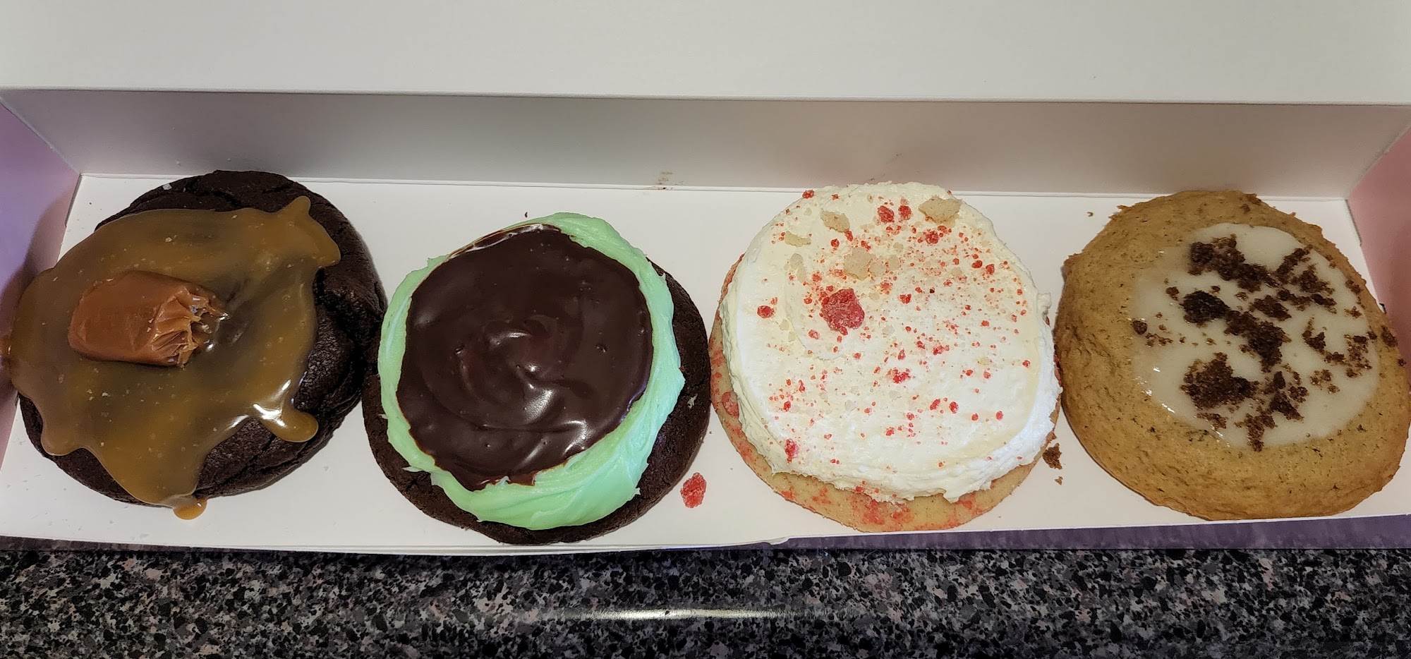 Crumbl - Hixson Hixson