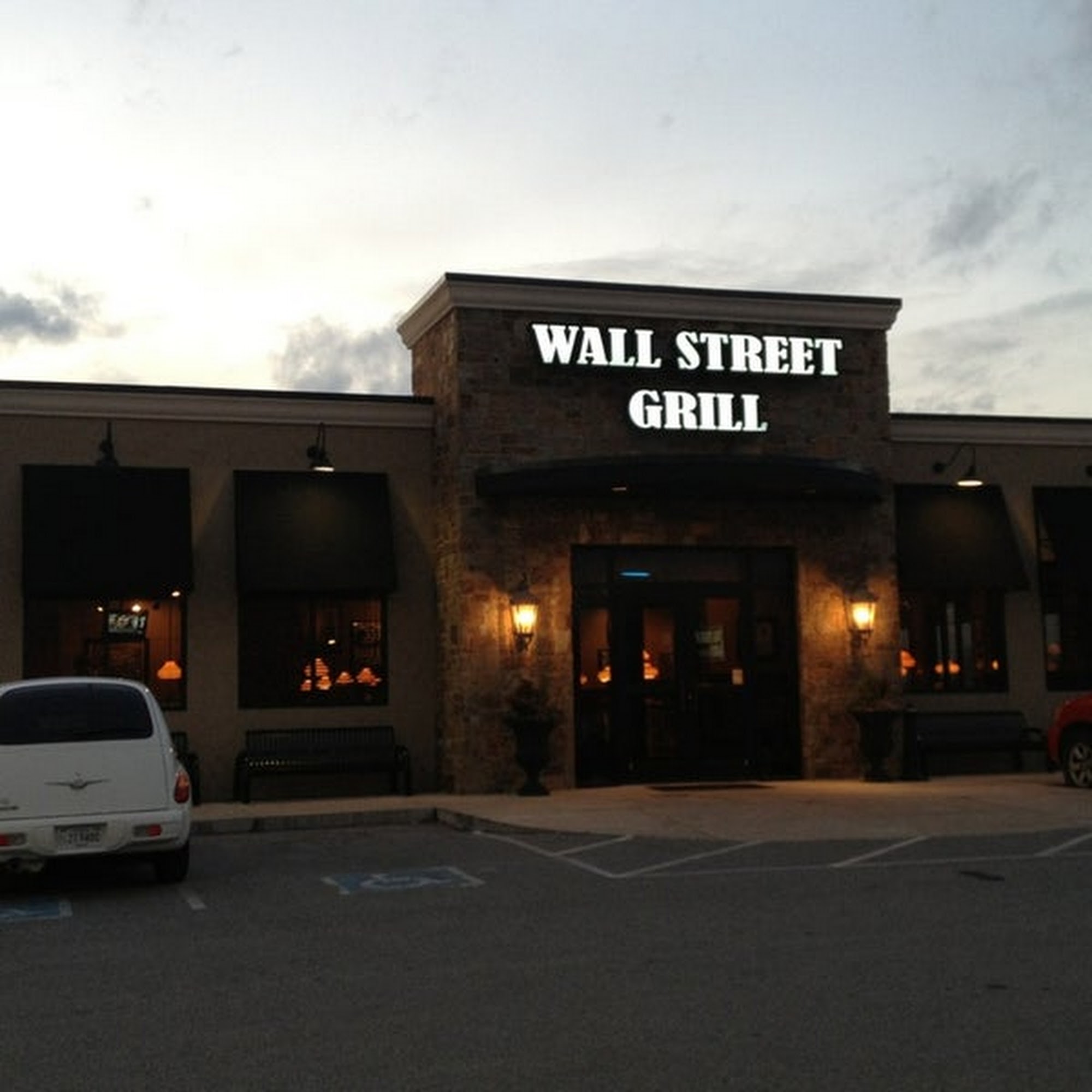 Wall Street Grill Humboldt