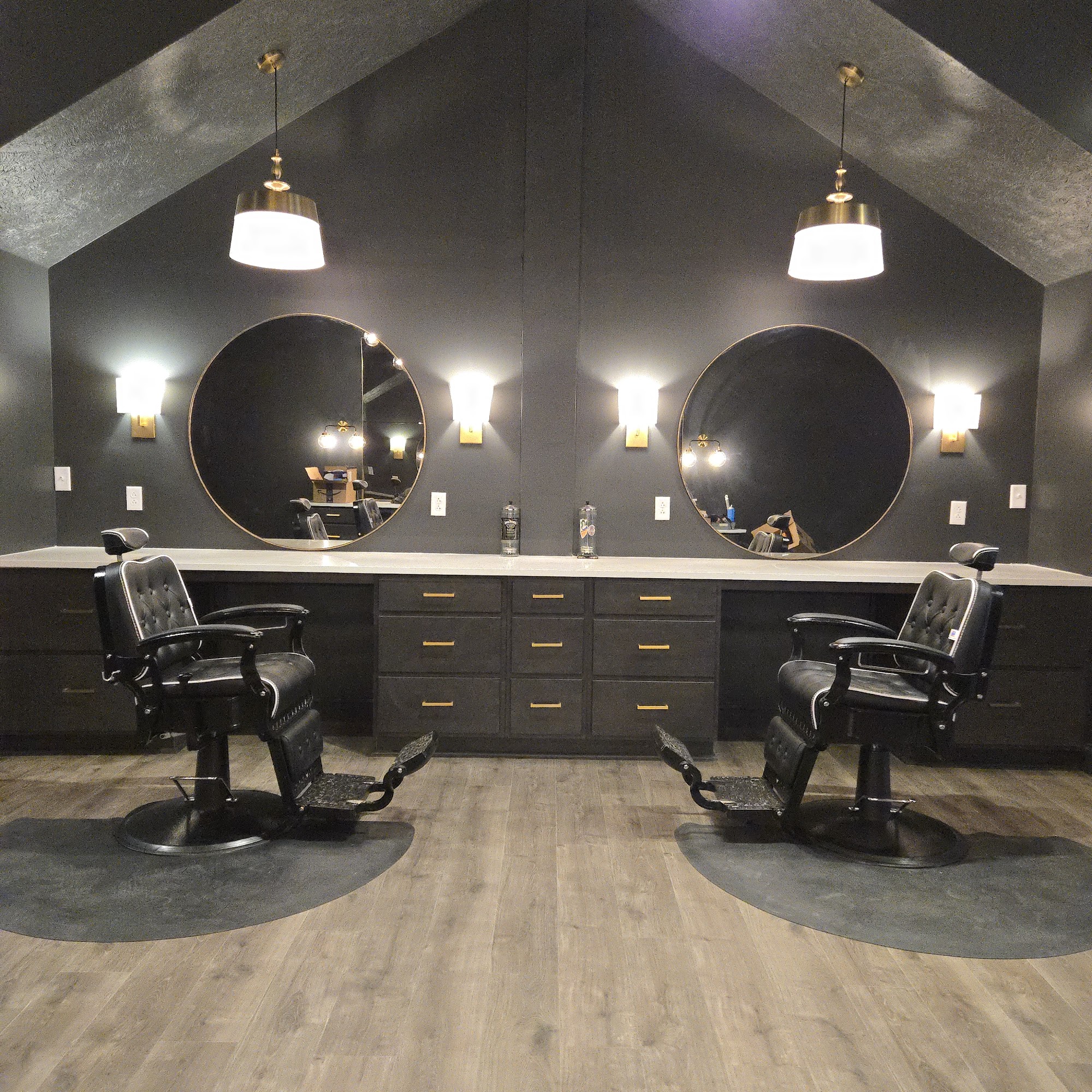 The Bearded Dog 113 N Liberty St, Jackson Tennessee 38305