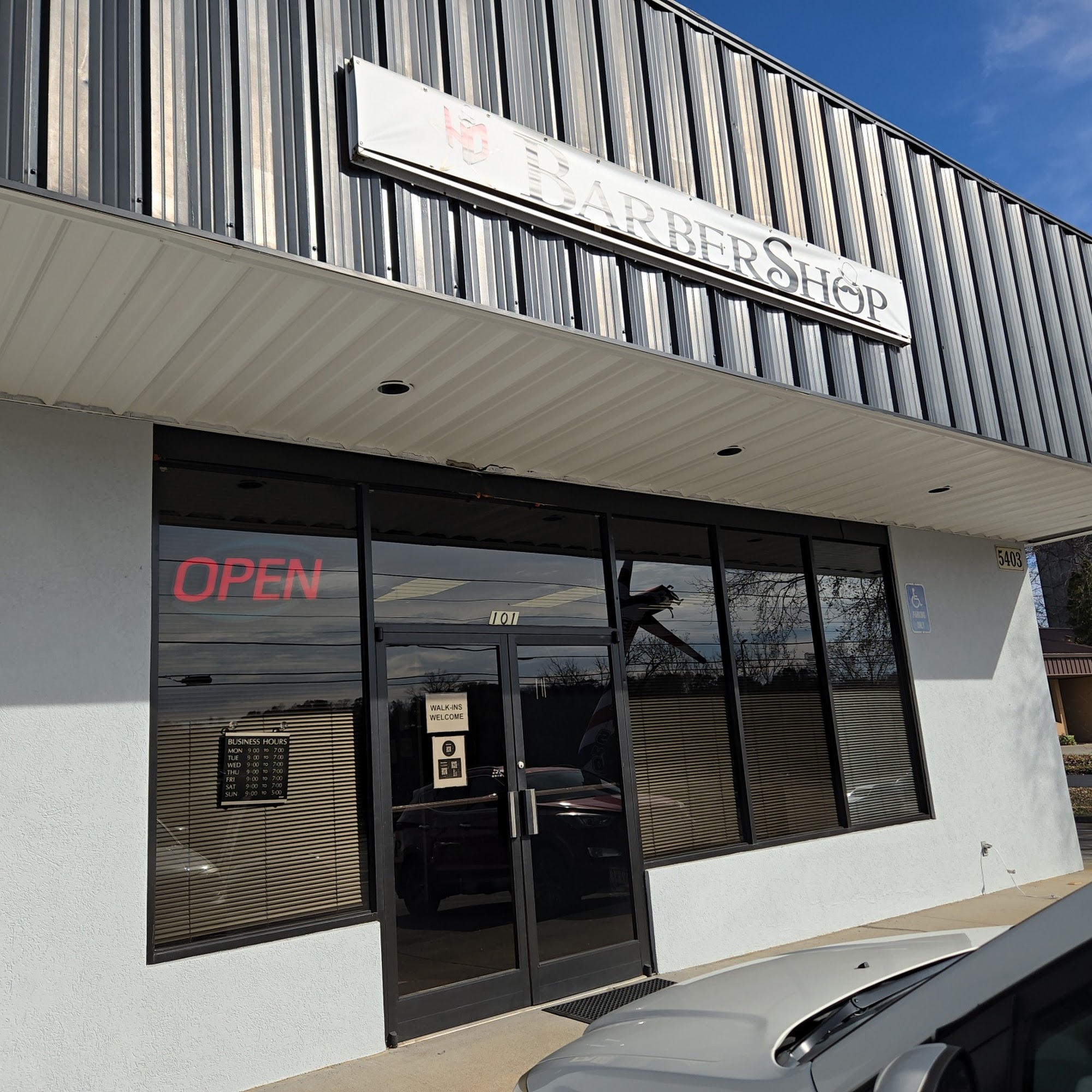 HD Star Barbershop LLC 5403 Western Ave #101, Knoxville Tennessee 37921