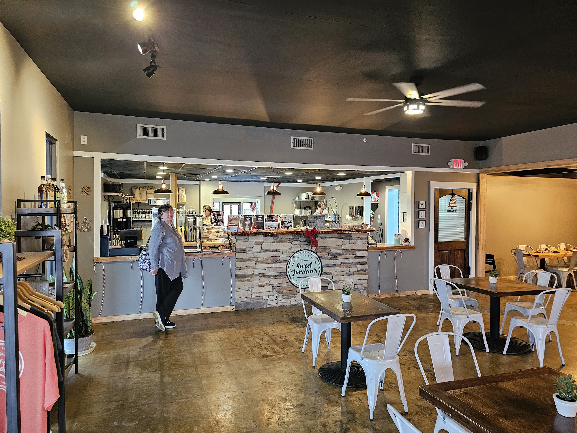 Sweet Jordan's 15172 Highland Dr Suite 1, McKenzie