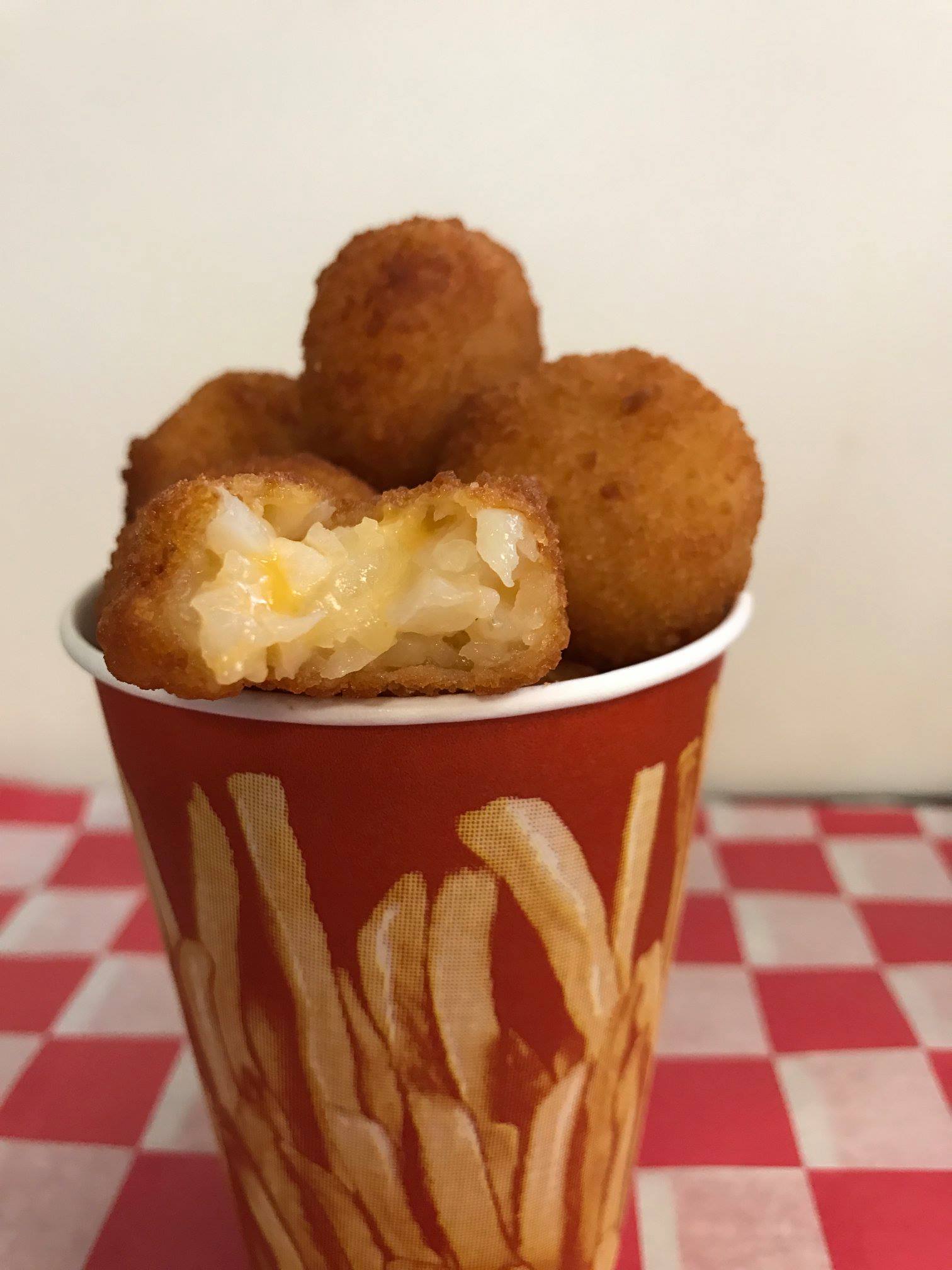 Simons Hotdogs 231 Northgate Dr, McMinnville