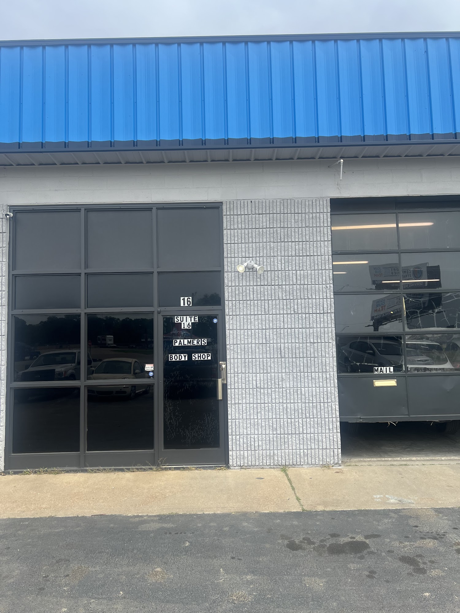 PALMERS BODY SHOP LLC