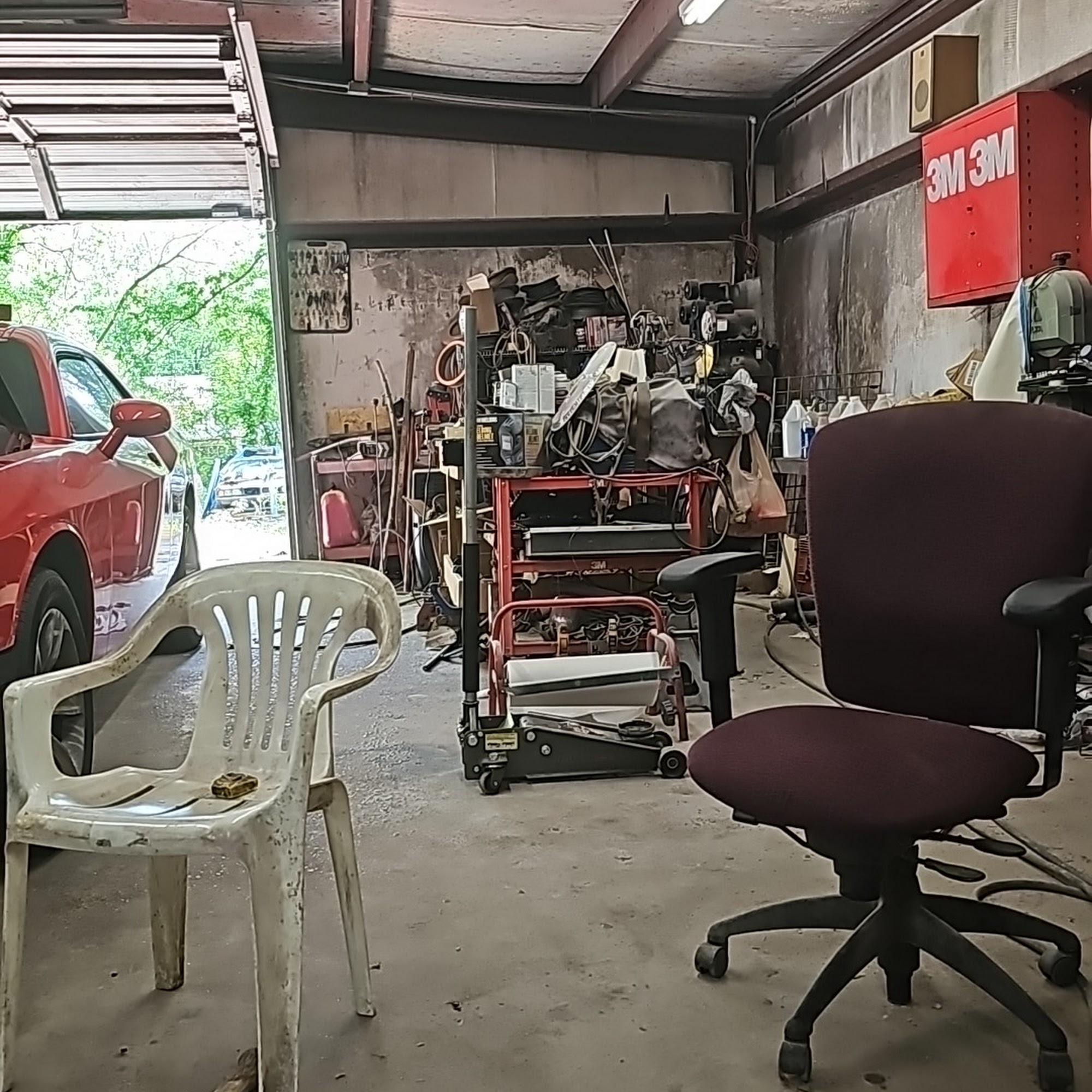 Dave's Car Salon