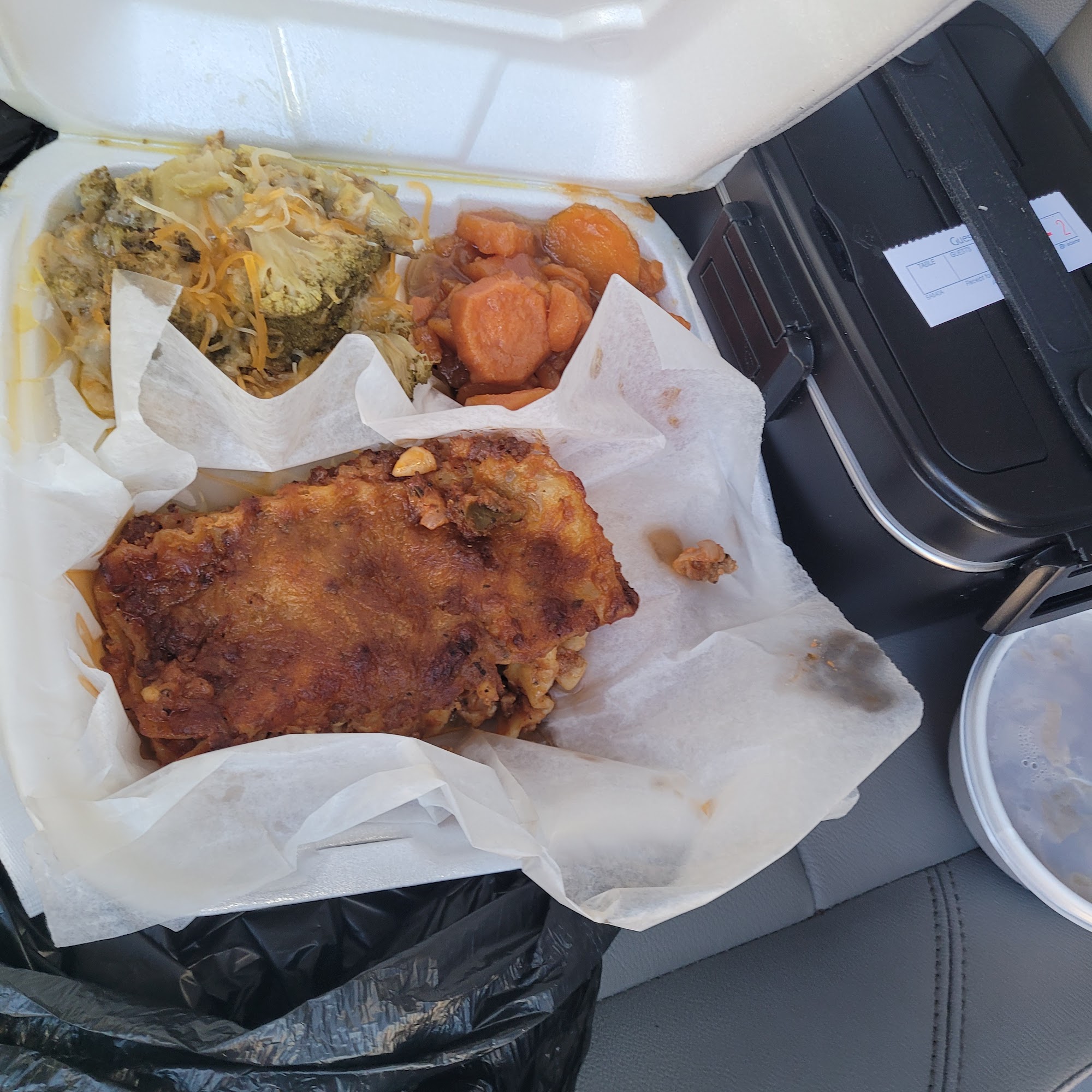 Willie Mae's Soul Food 3624 Austin Peay Hwy Suite 4, Memphis