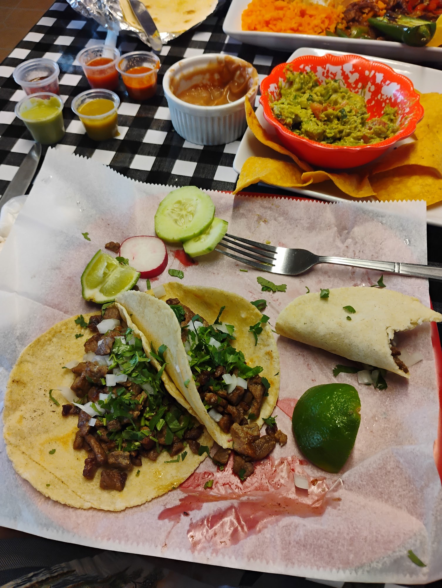 La Familia Mexican Restaurant and Store Mountain City