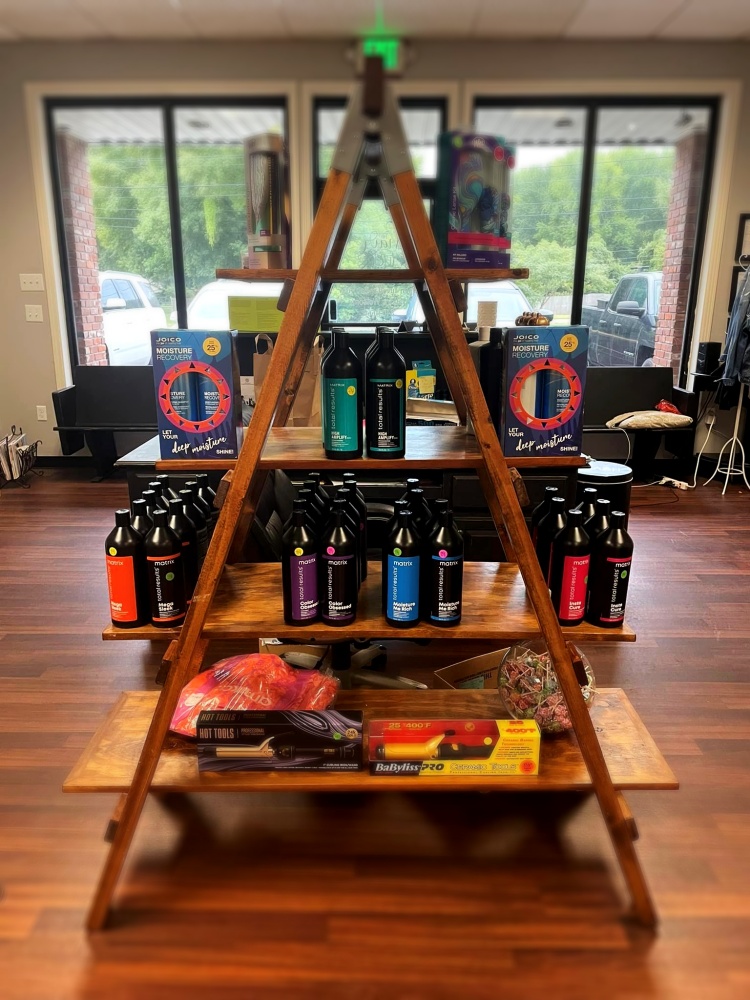 The Hair Parlor 34 N Tipton St, Munford Tennessee 38058