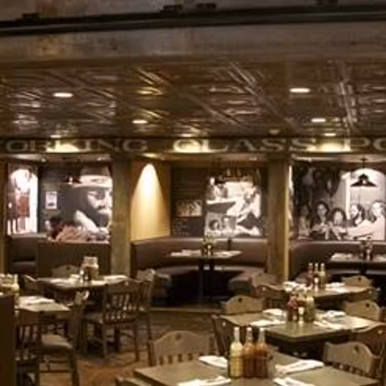 Photo credit: opentable