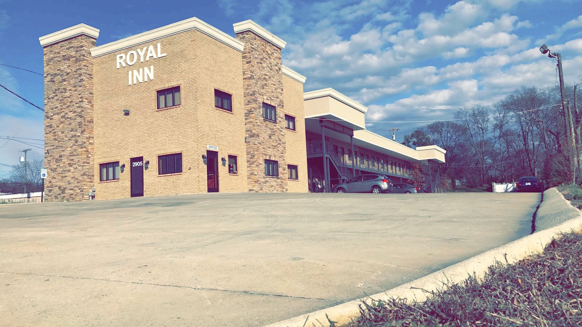 Royal Inn