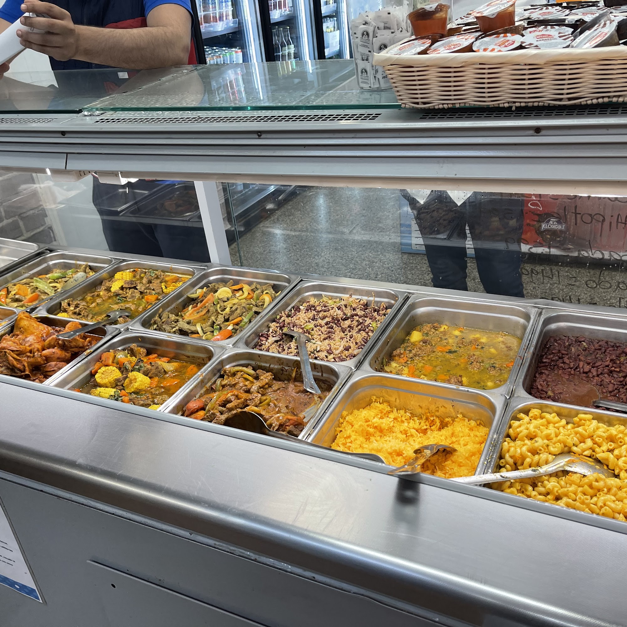 G Mart Deli & Tacos