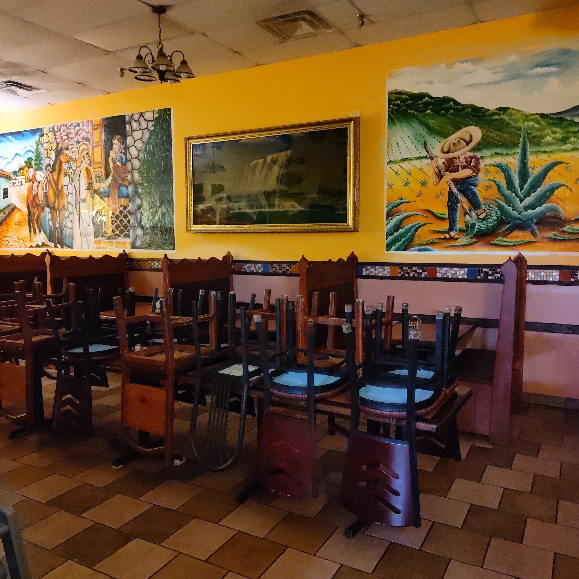La Carreta Mexican Restaurant Newport