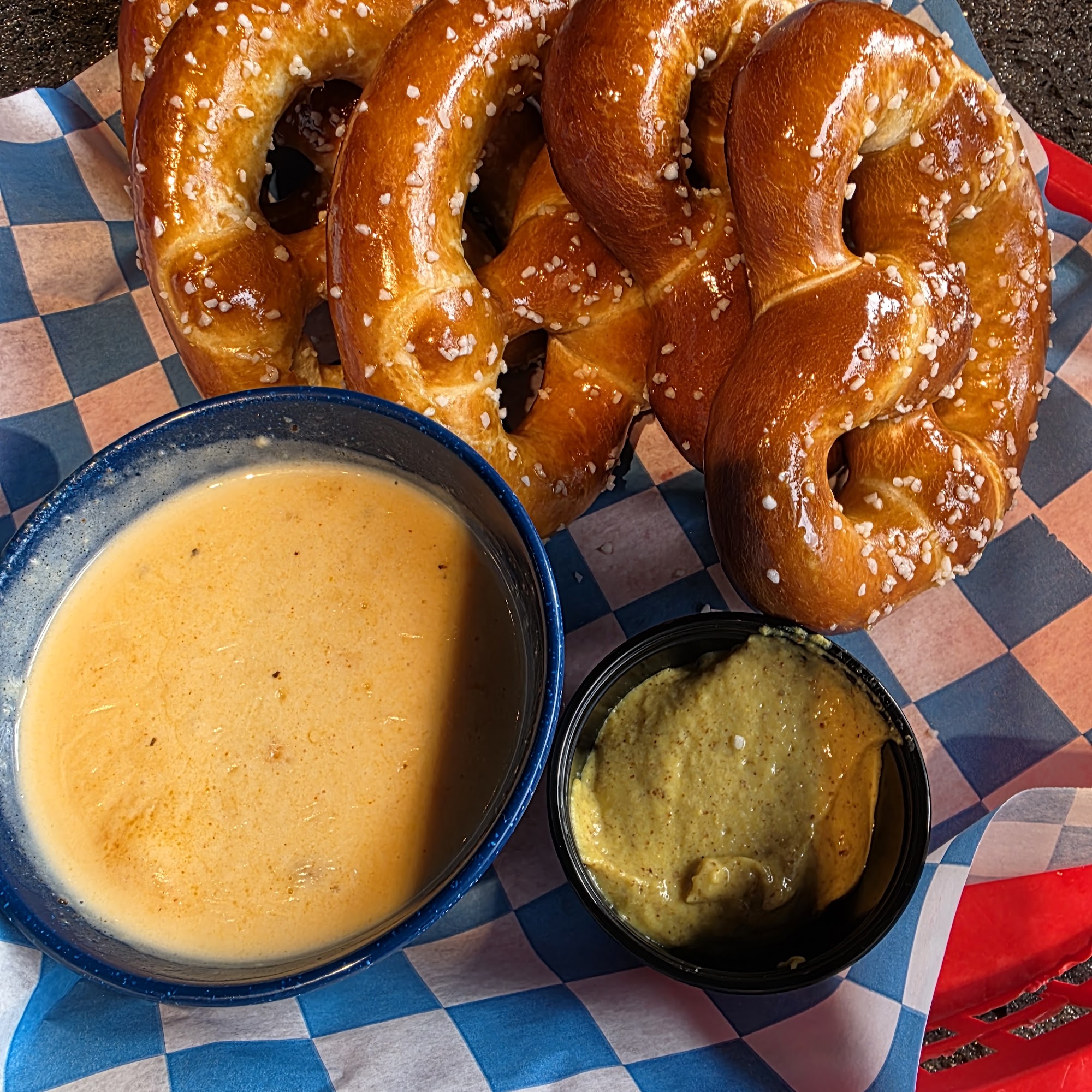 Blue Moose Burgers & Wings Pigeon Forge