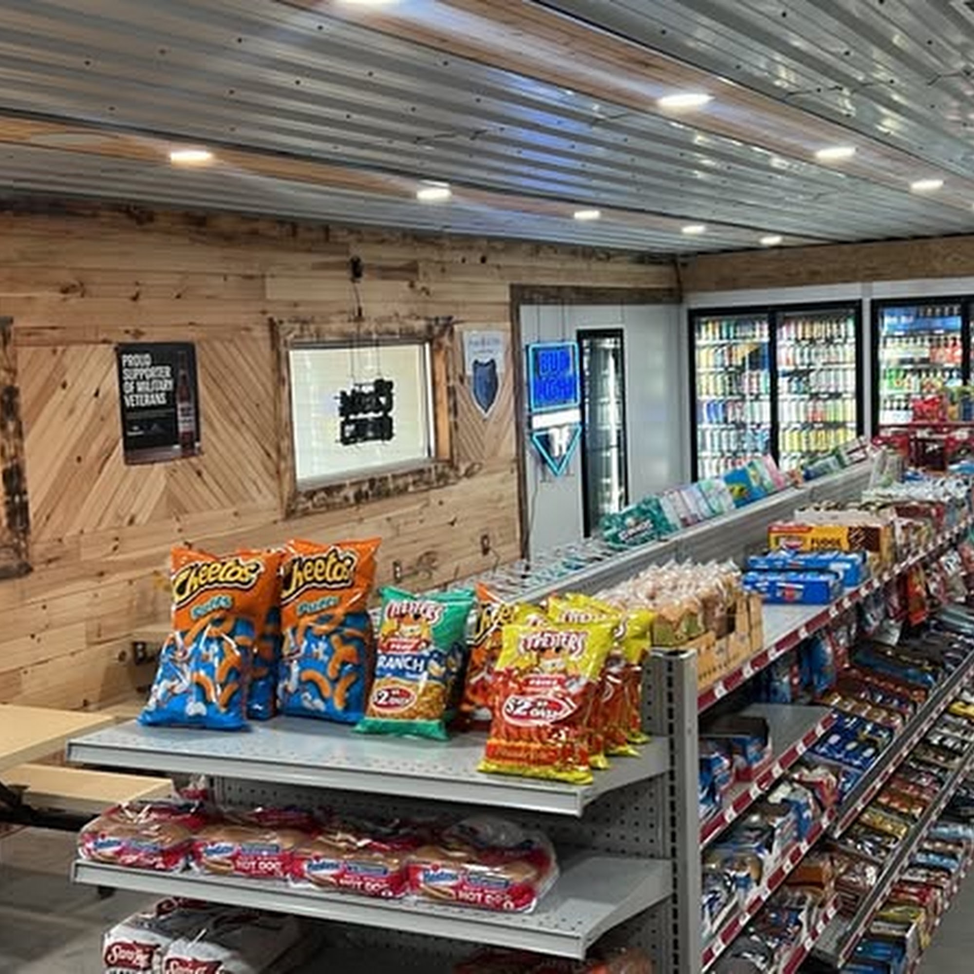 LUMINARY COUNTRY MARKET