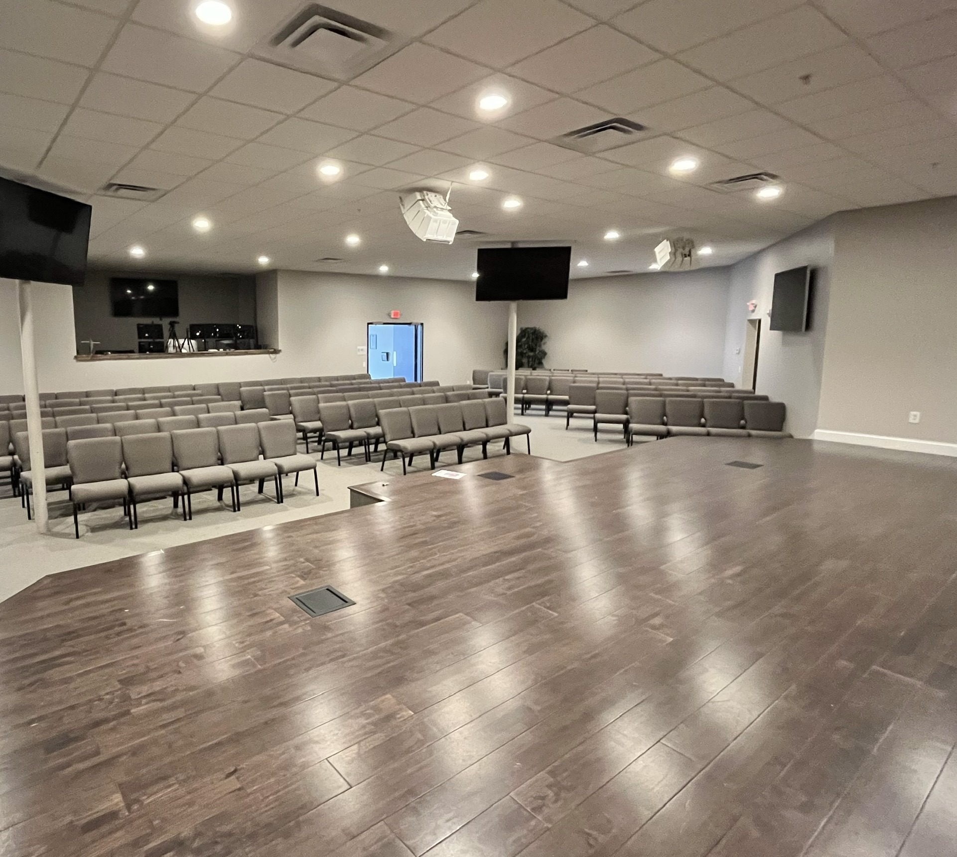 SPRING HILL EVENT CENTERS Spring Hill