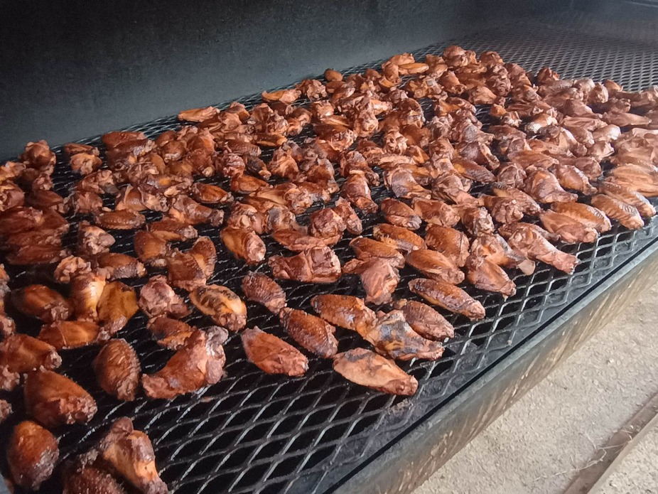 Pig N Pub @ the Bluff White Bluff