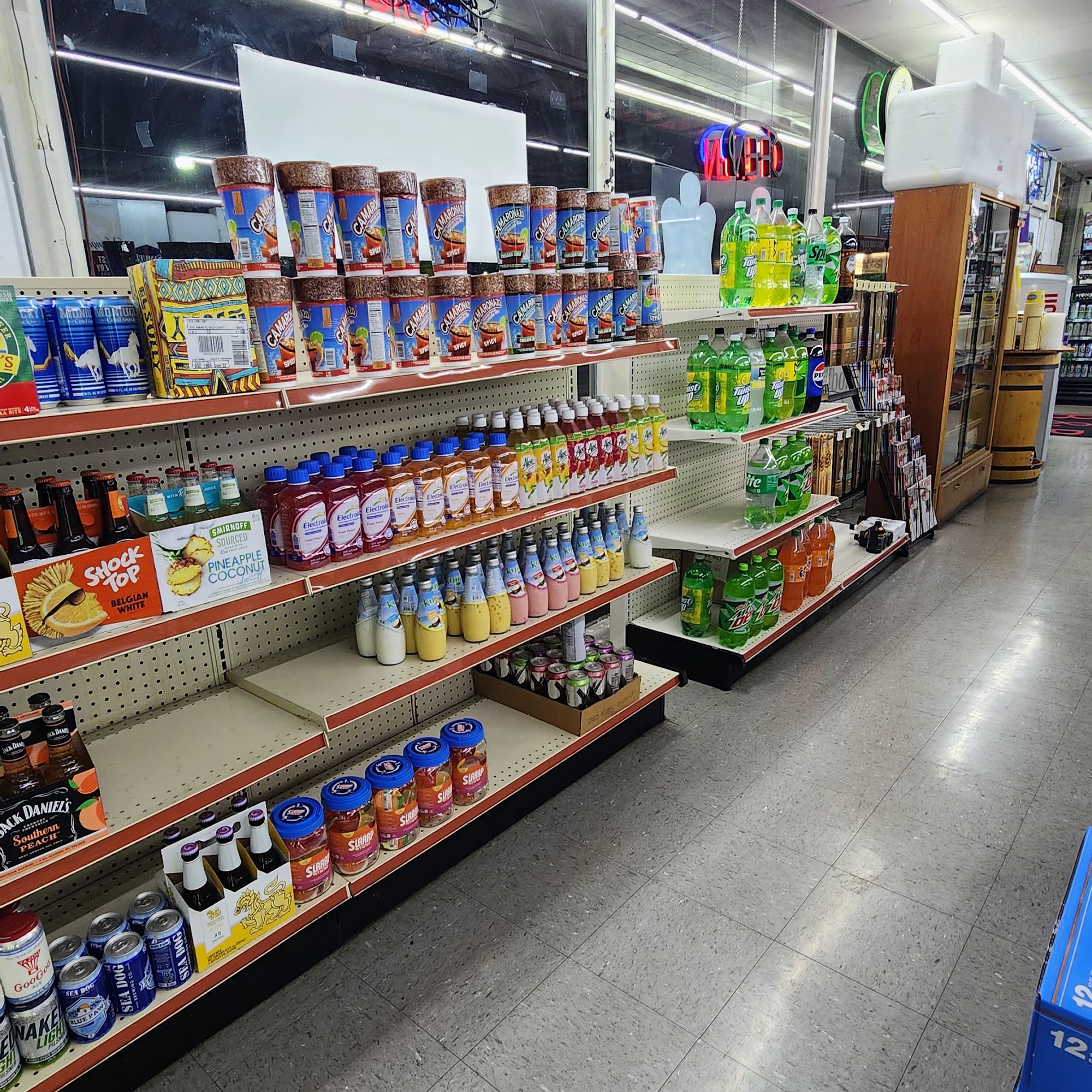 B & B Tobacco Express