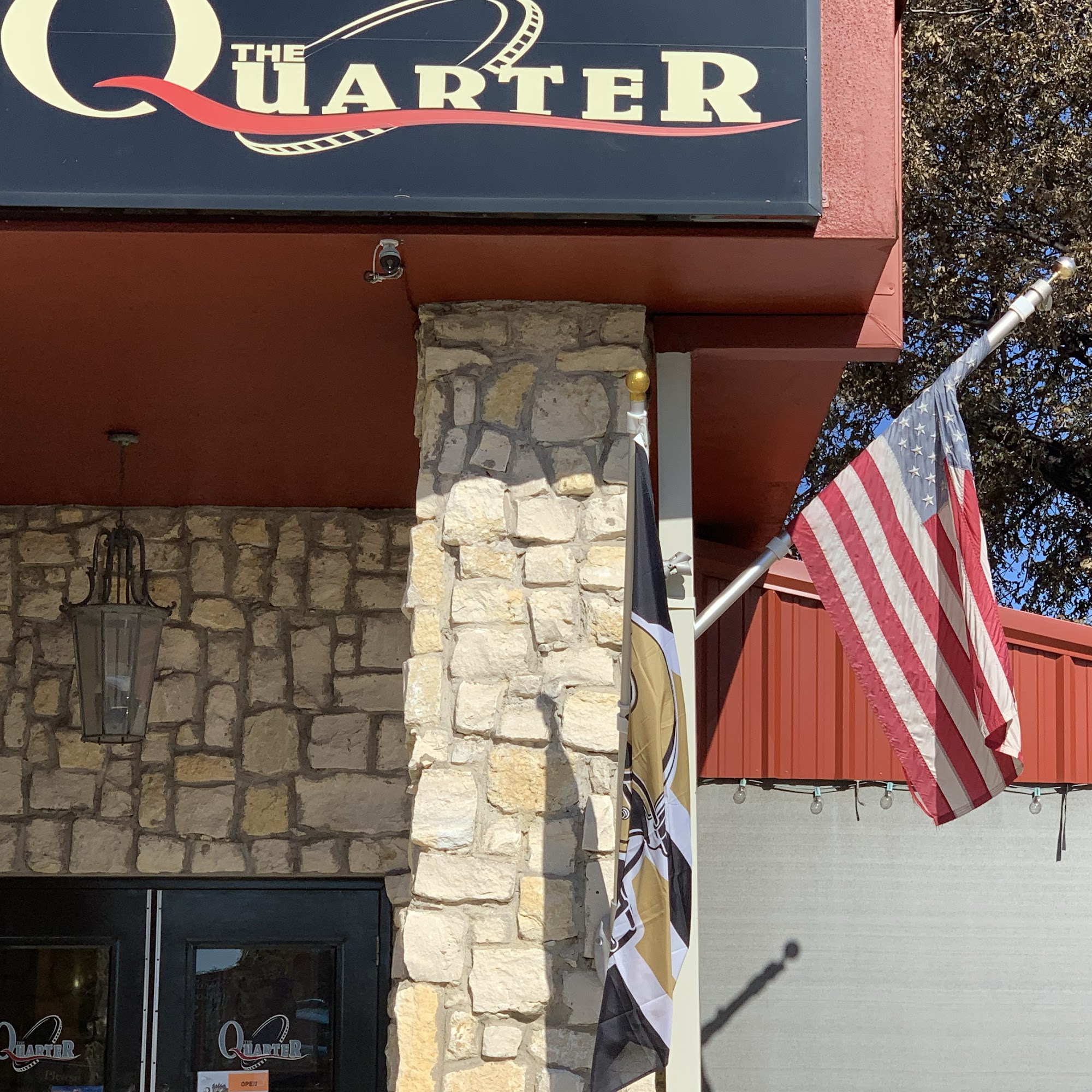 The Quarter Bar & Grill Addison