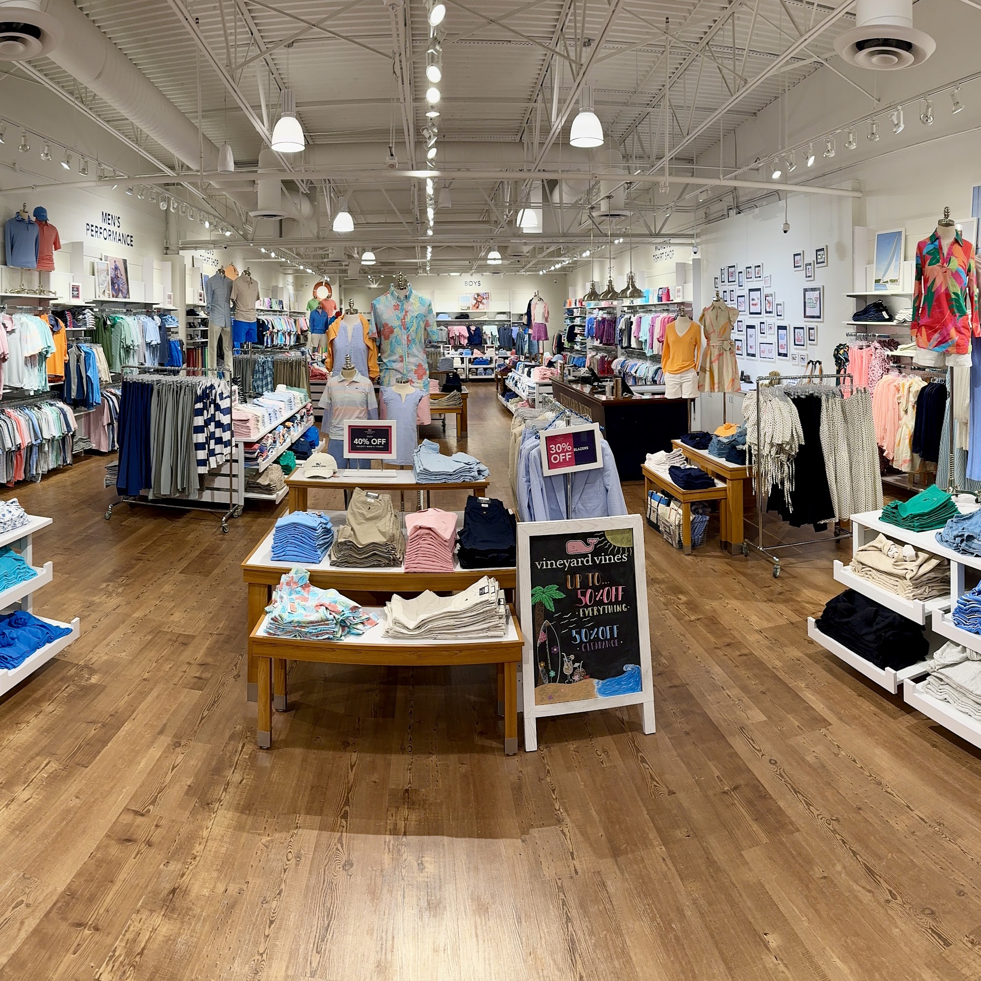 vineyard vines Outlet Allen