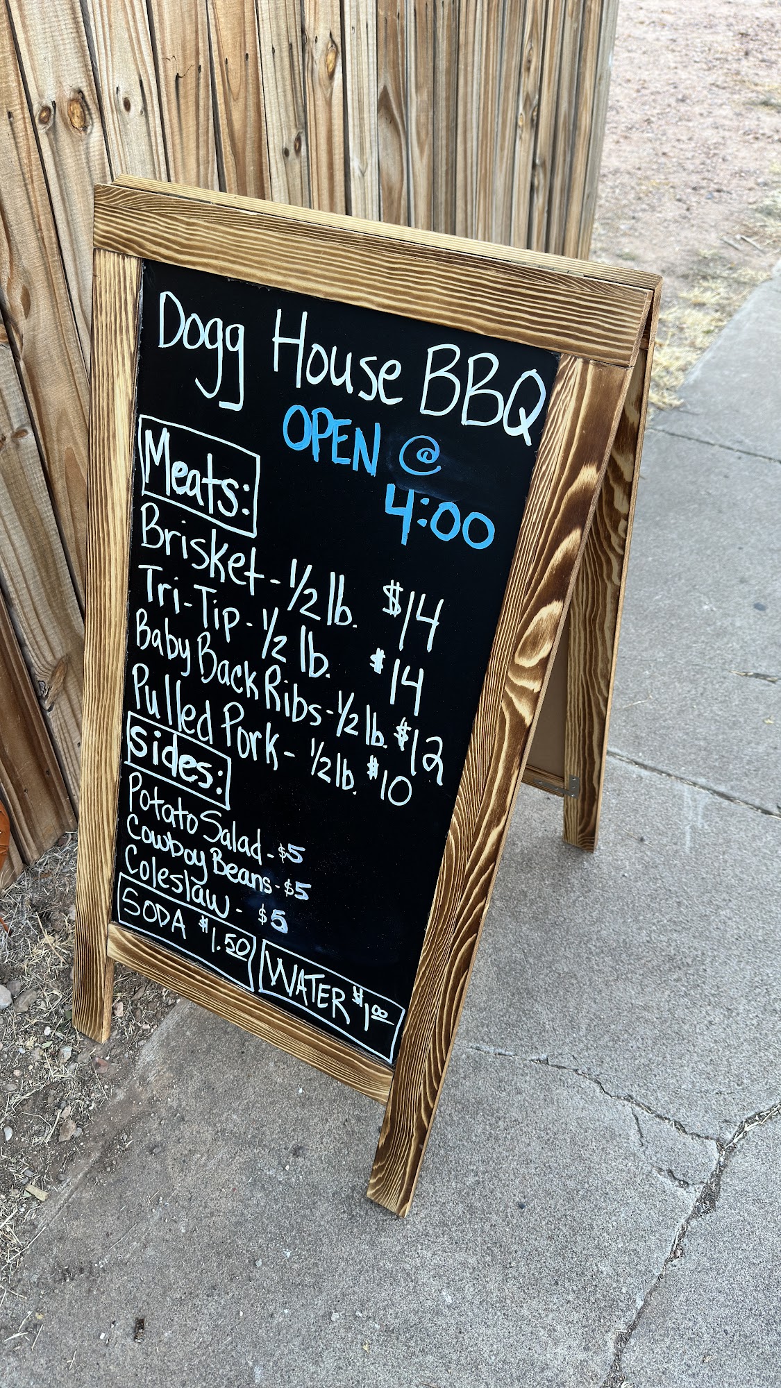 Dogg House BBQ Menu