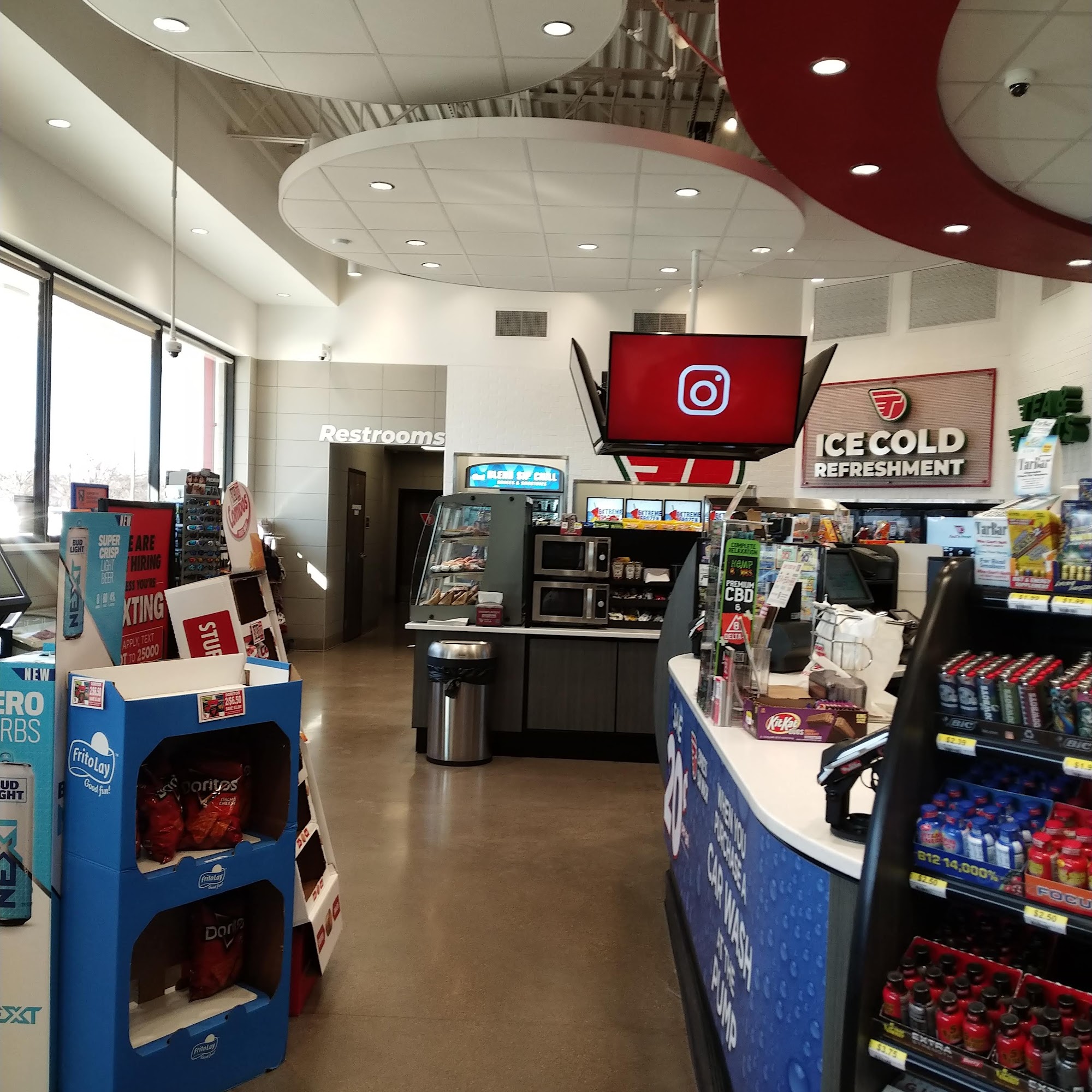 Toot'n Totum Amarillo