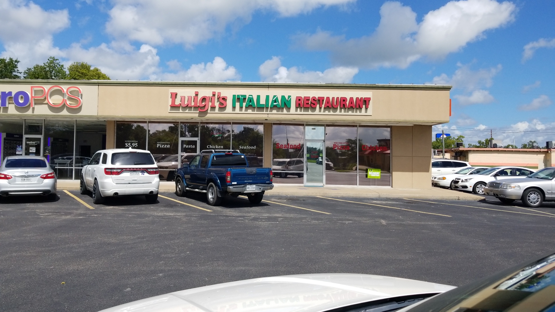 Luigi’s Italian Restaurant Angleton