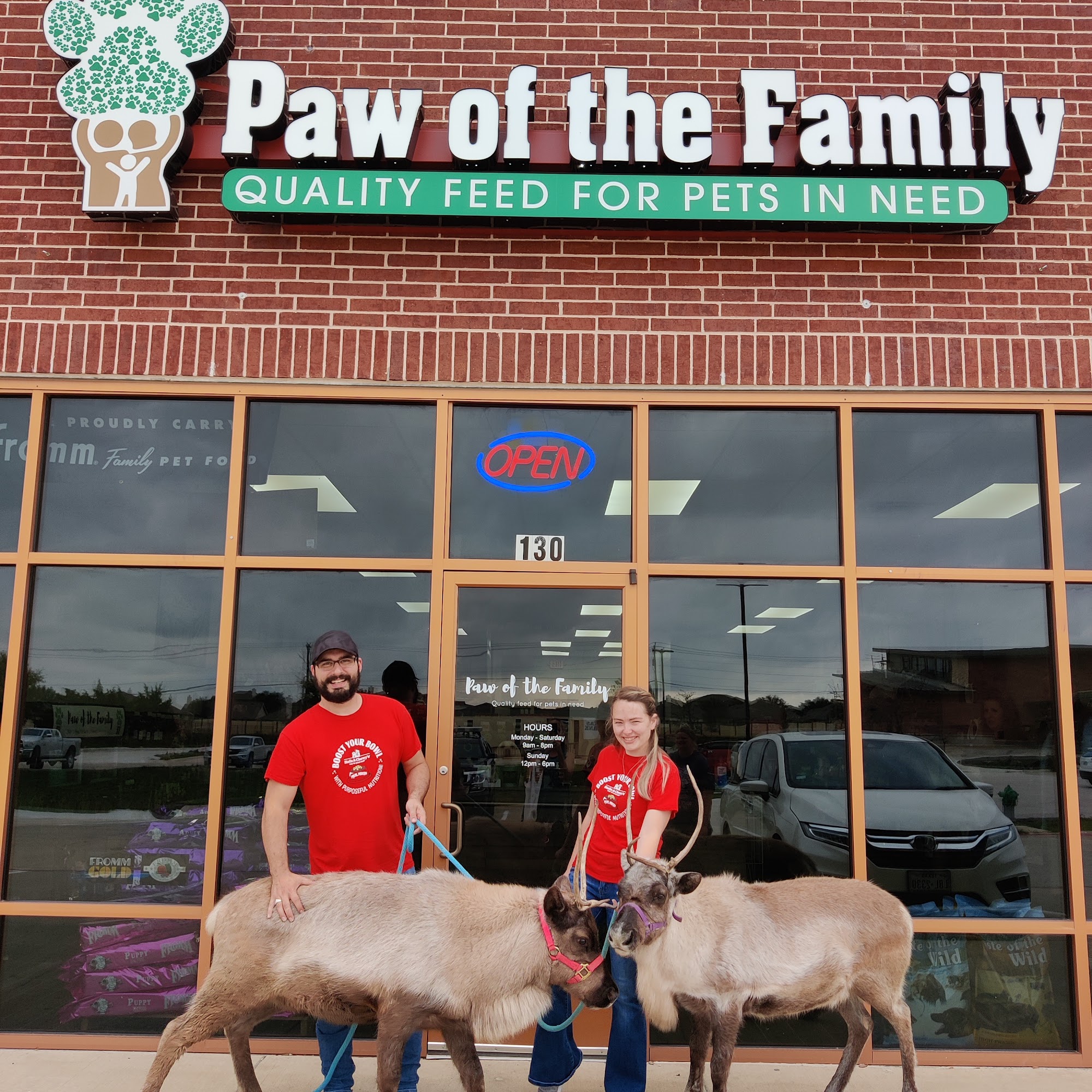 Paw of the Family Anna