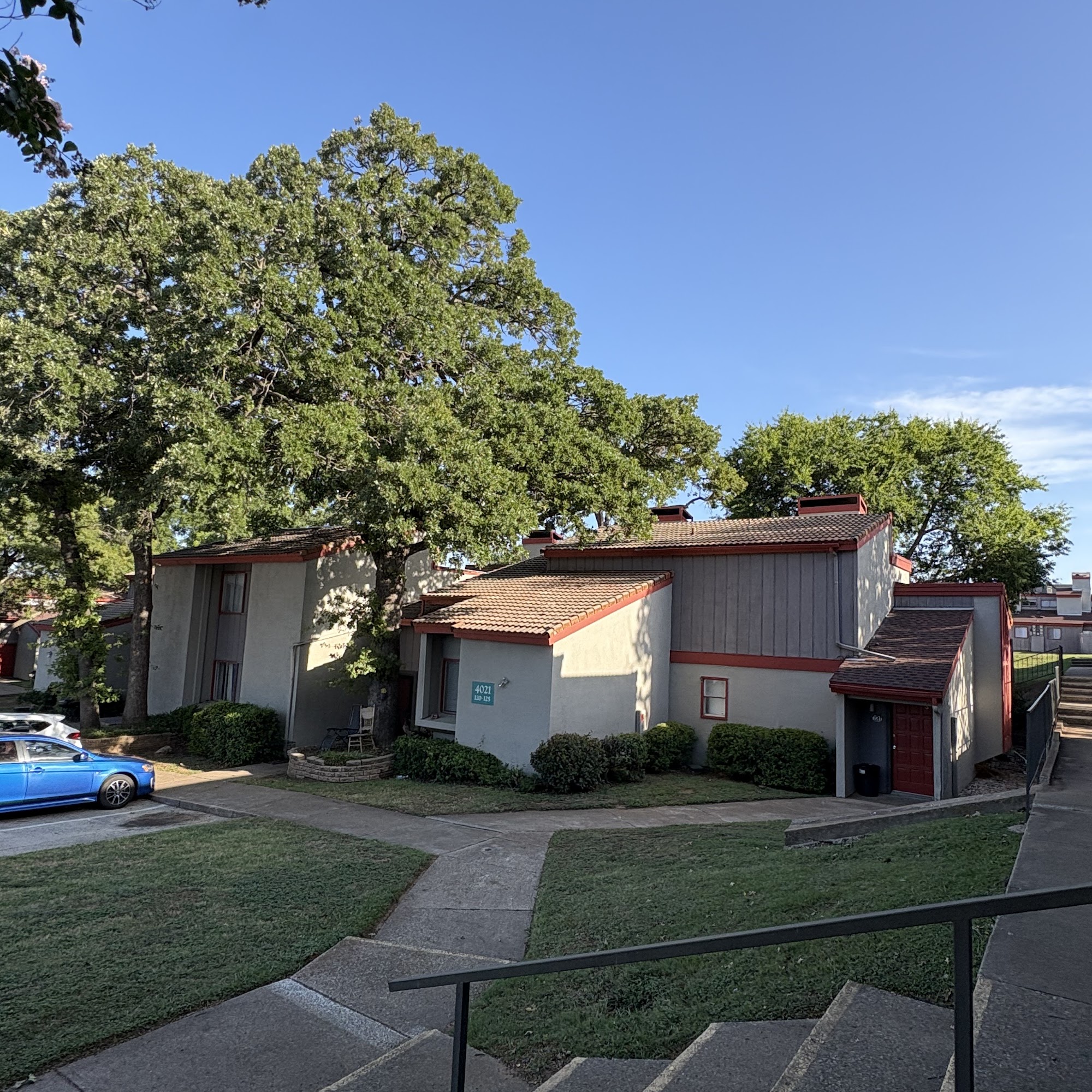 Willows Two Apartments