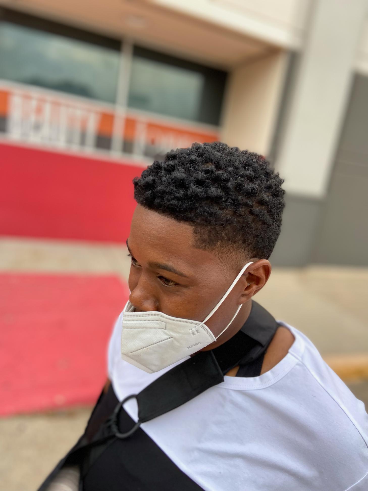 LEVEL UP LIVE Pro-Barber Studio 1520 S Center St, Arlington Texas 76010