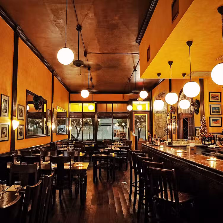 Photo credit: opentable