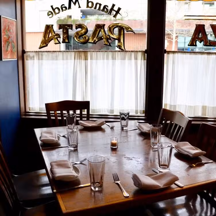 Photo credit: opentable