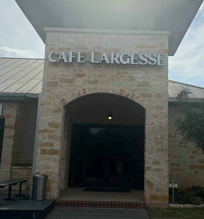 Cafe Largesse