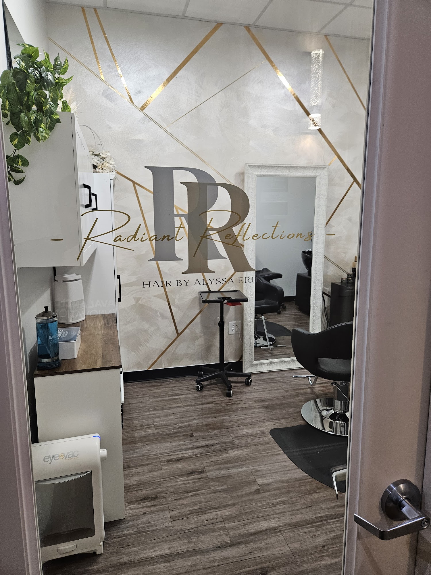 Radiant Reflections | Hair by Alyssa 14005 US-183 suite 1200, Austin Texas 78717