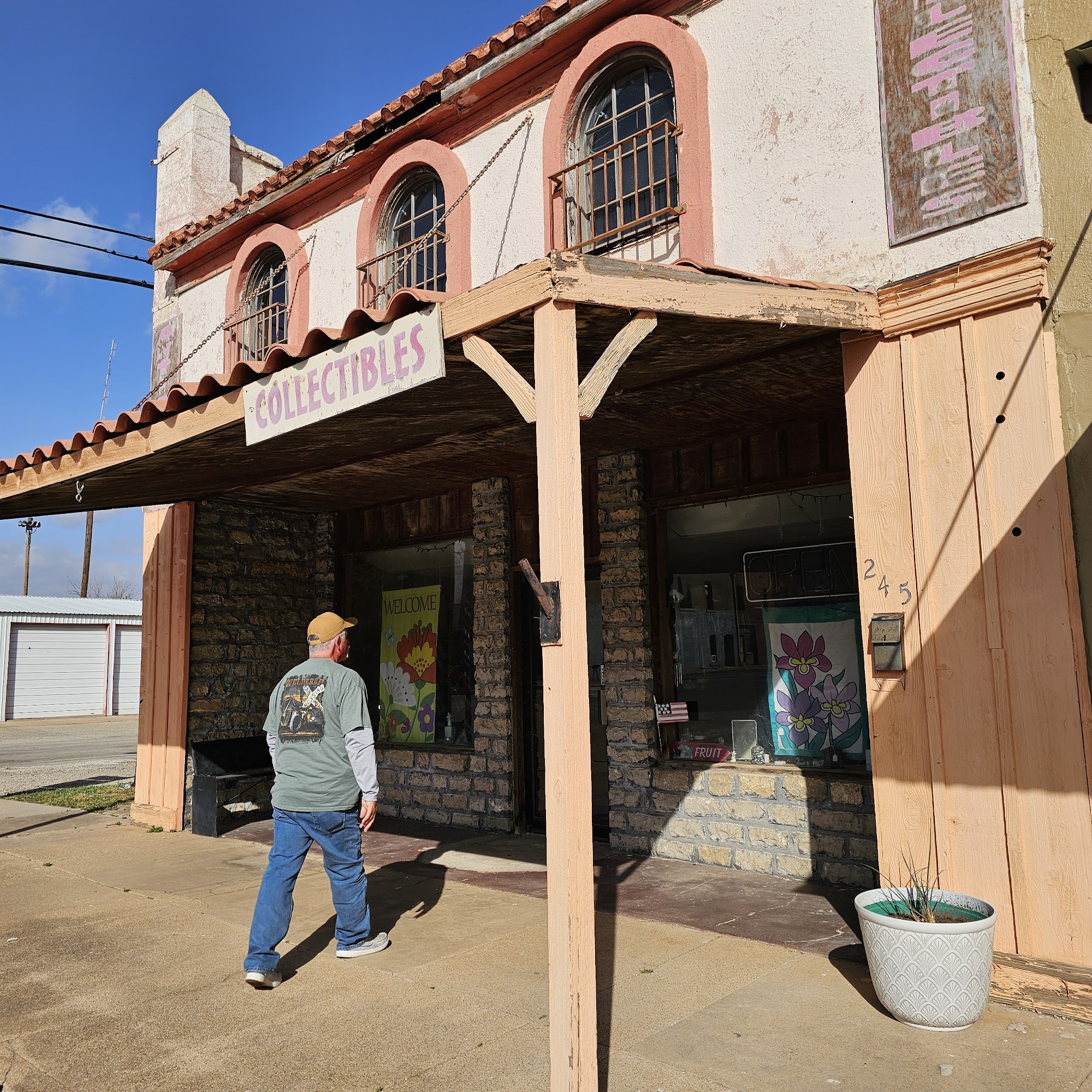 Billy Bowles Antiques Baird