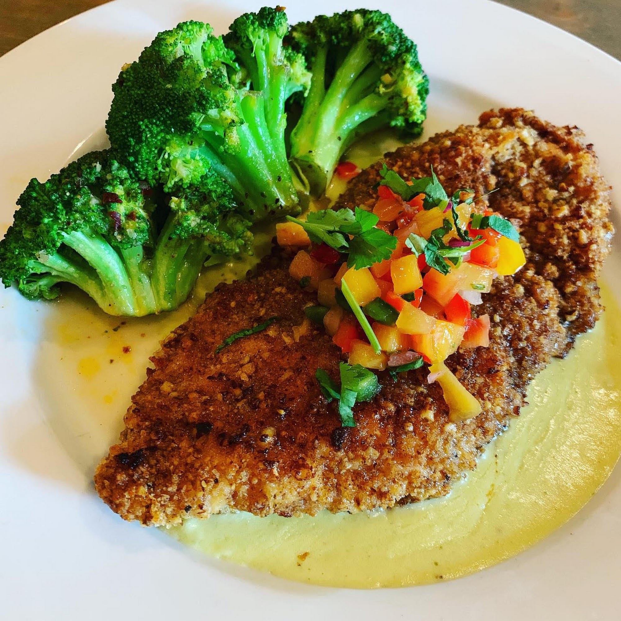 Chisos Grill Bee Cave