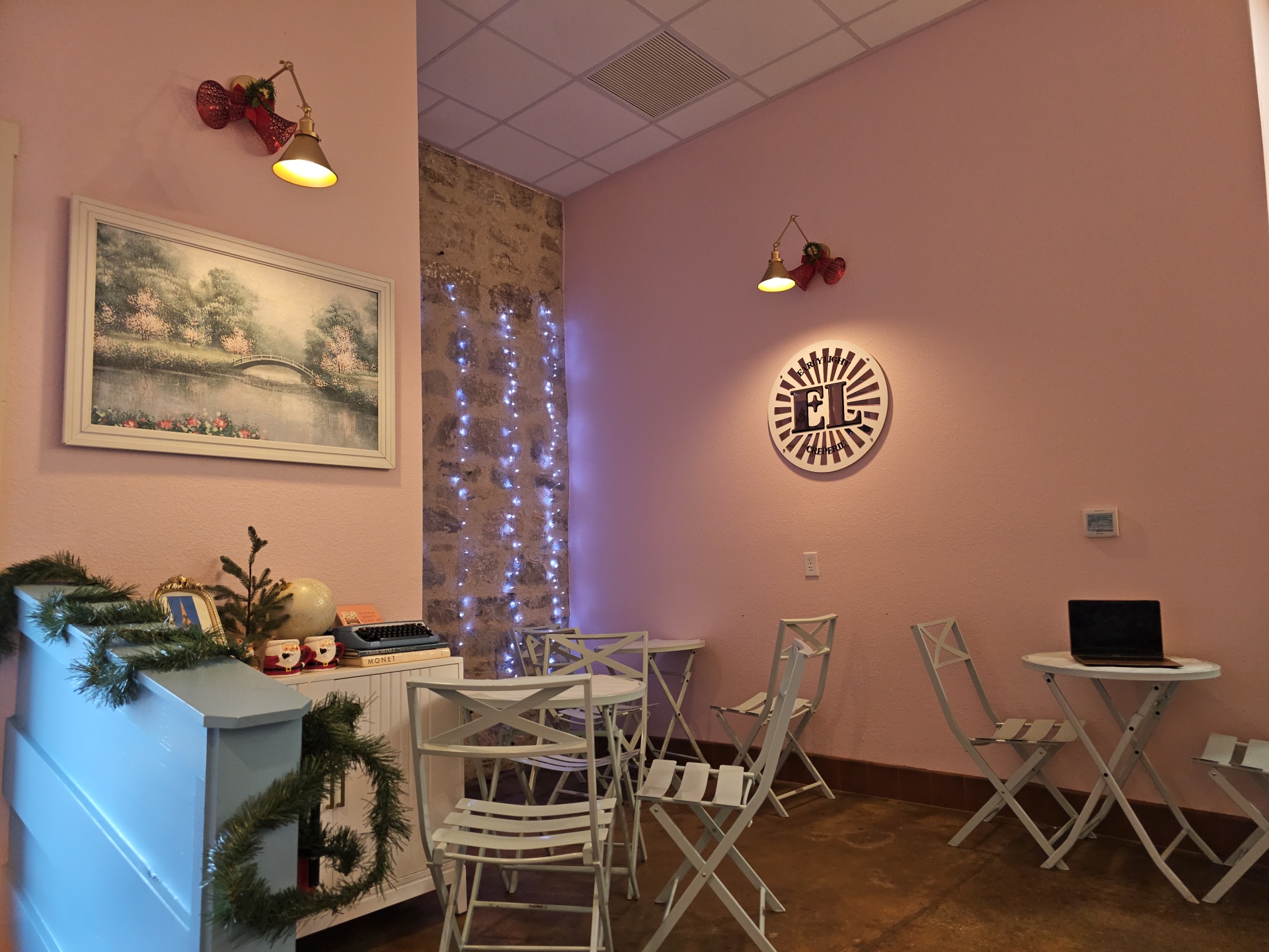 Early Light Creperie 203 N East St suite c, Belton