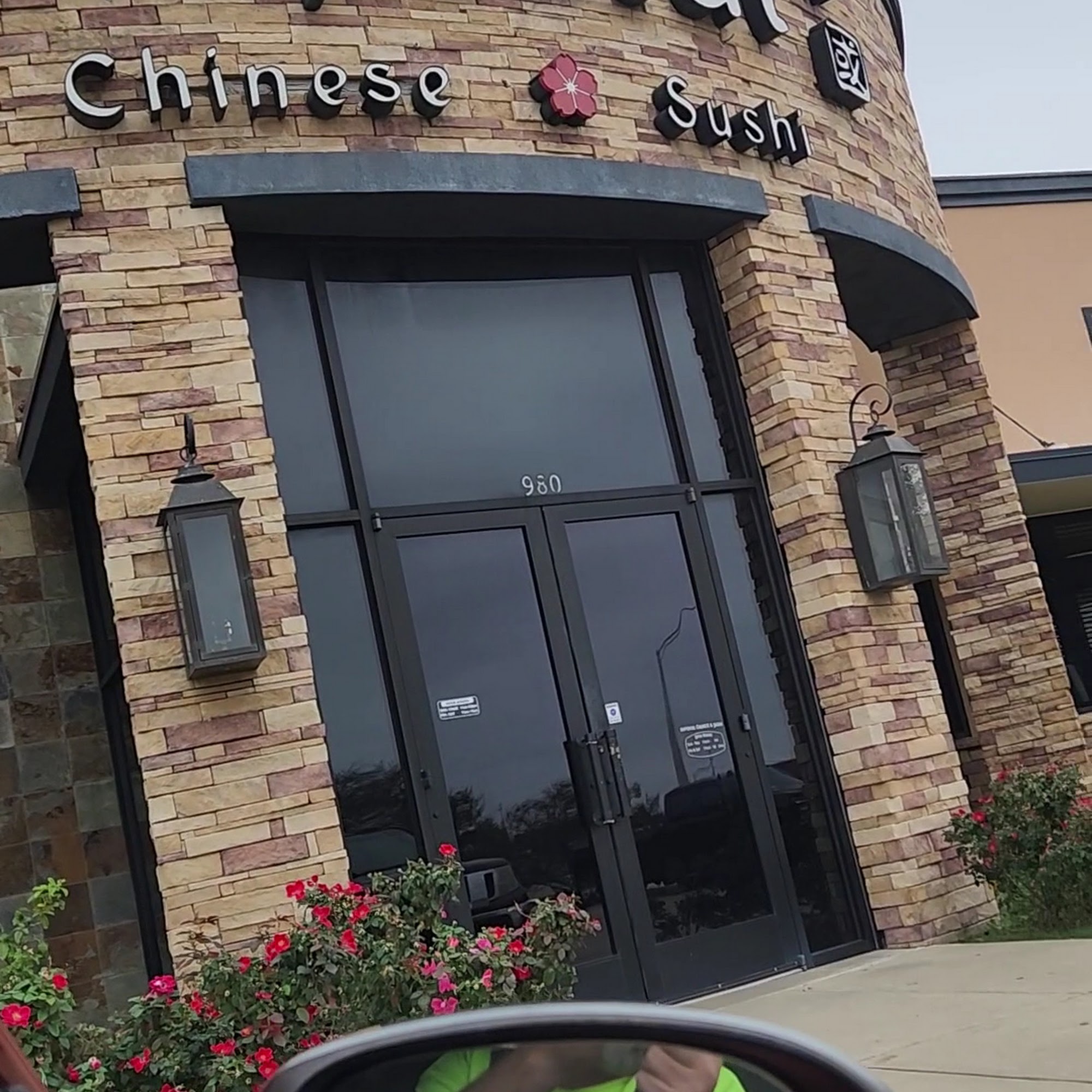 Imperial Chinese & Sushi Bryan