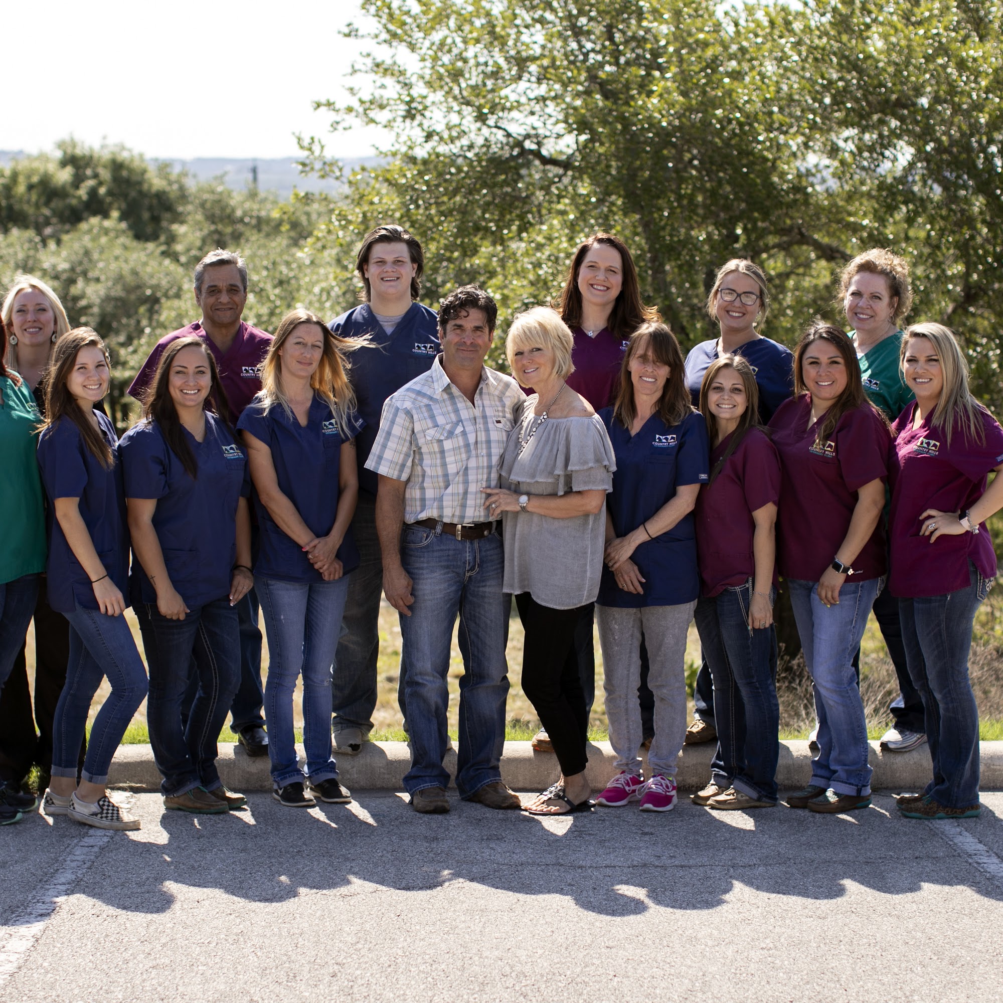 Country Hills Veterinary Clinic + Urgent Care Bulverde