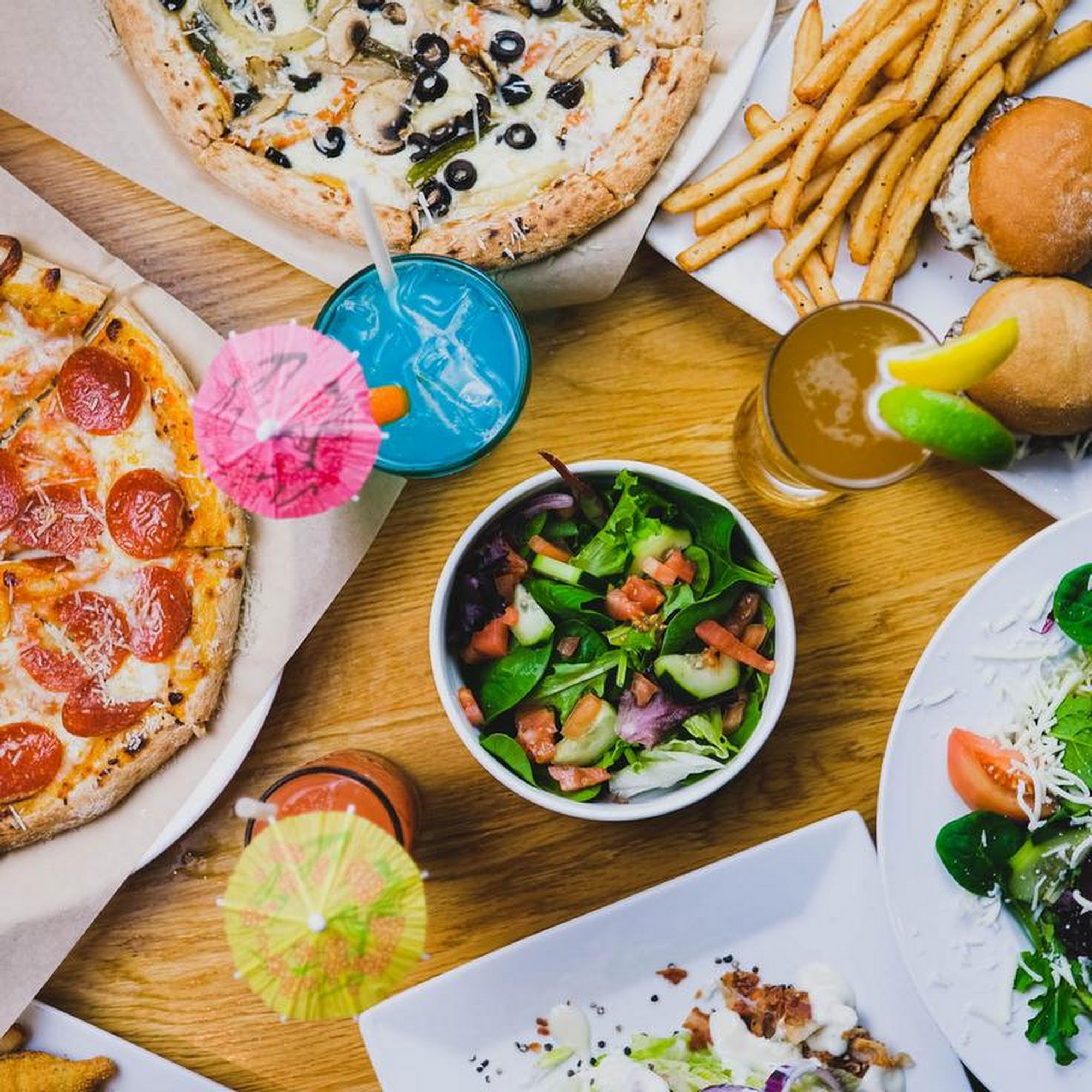 Lucky's Sports Bar & Grill Canyon Lake