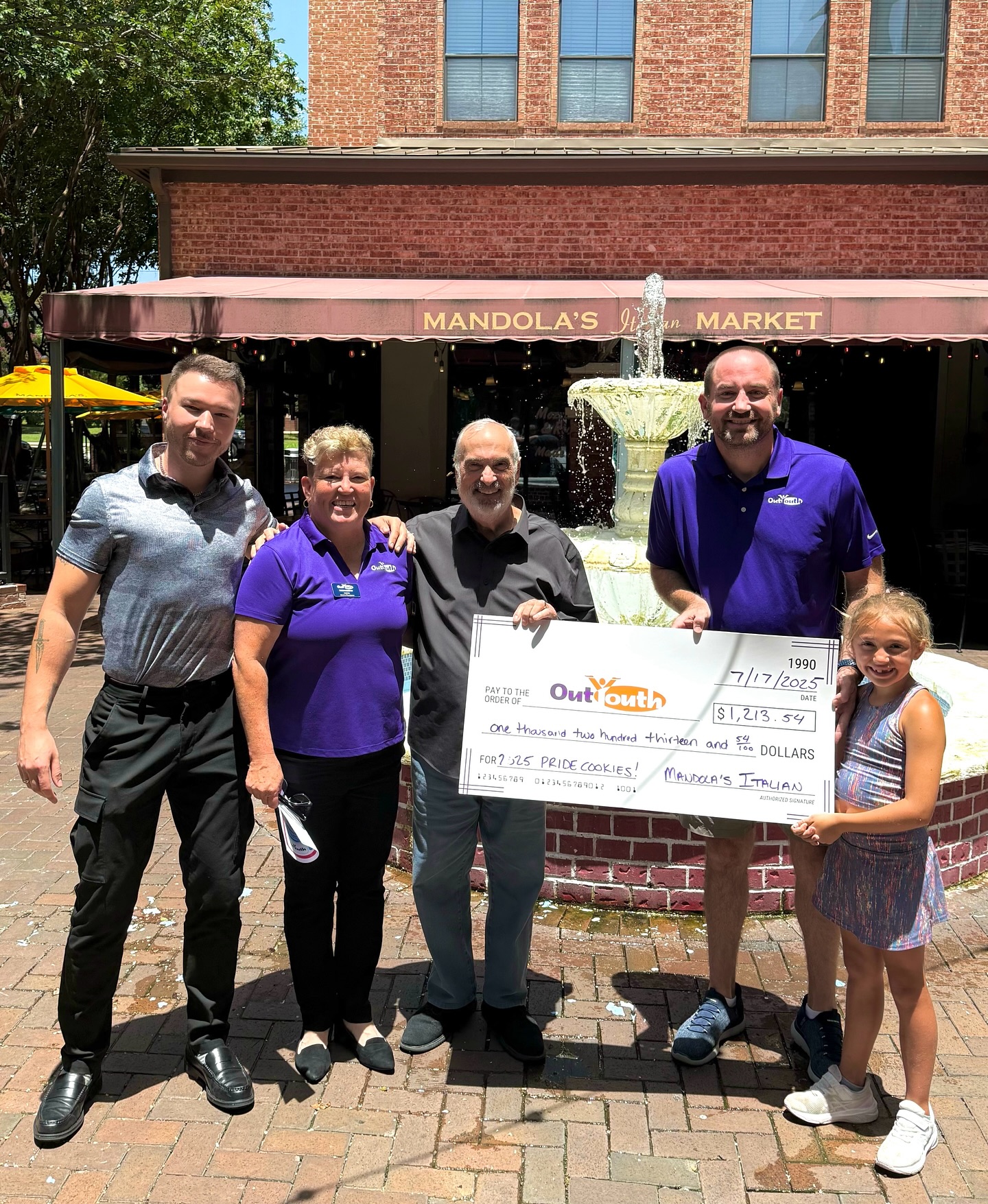 Photo credit: facebook