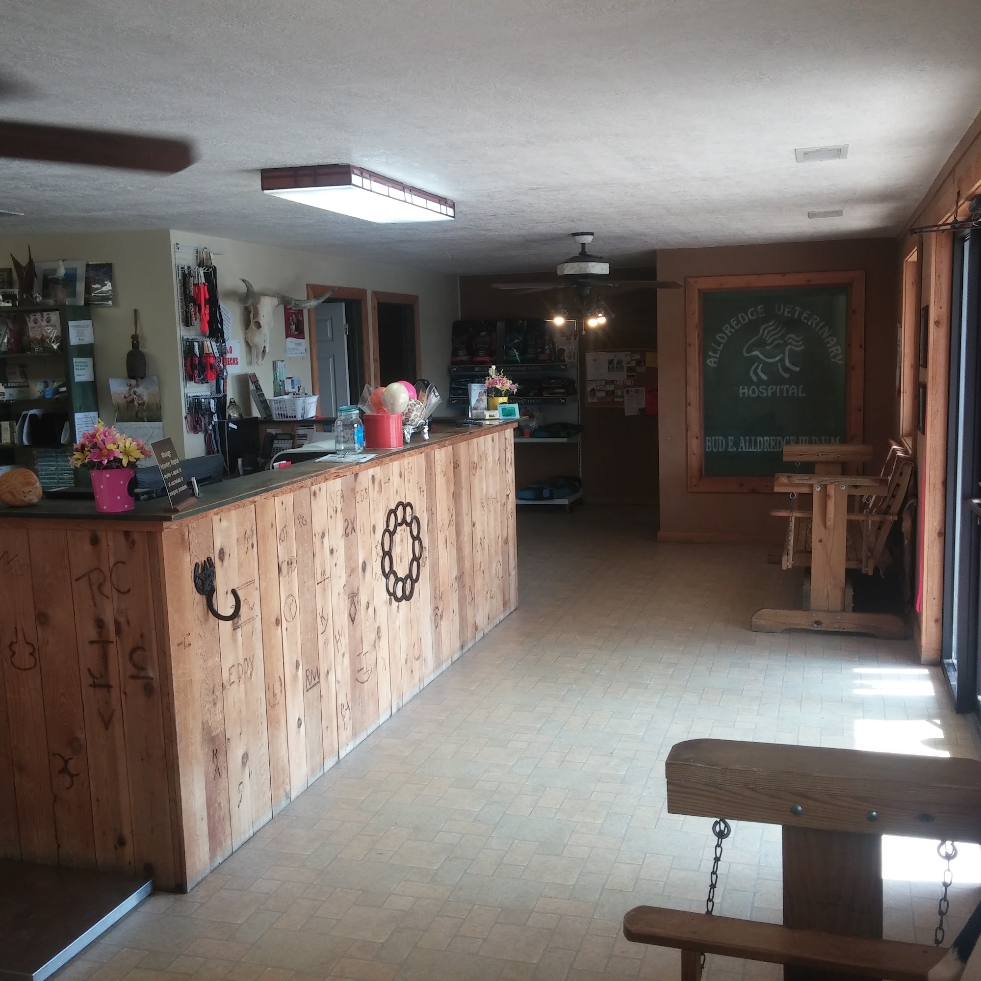 Alldredge Veterinary Hospital Cleveland