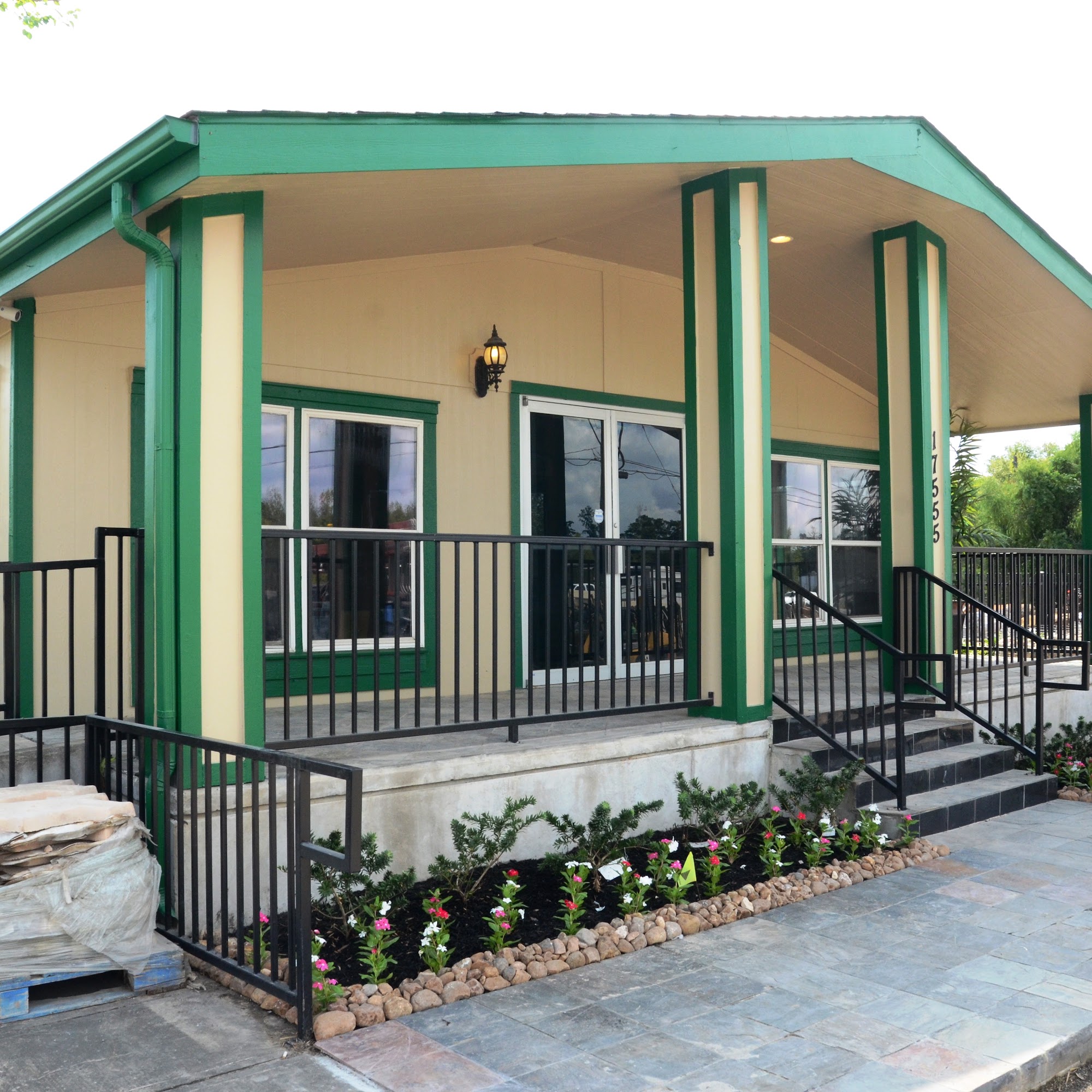 Living Earth - The Woodlands