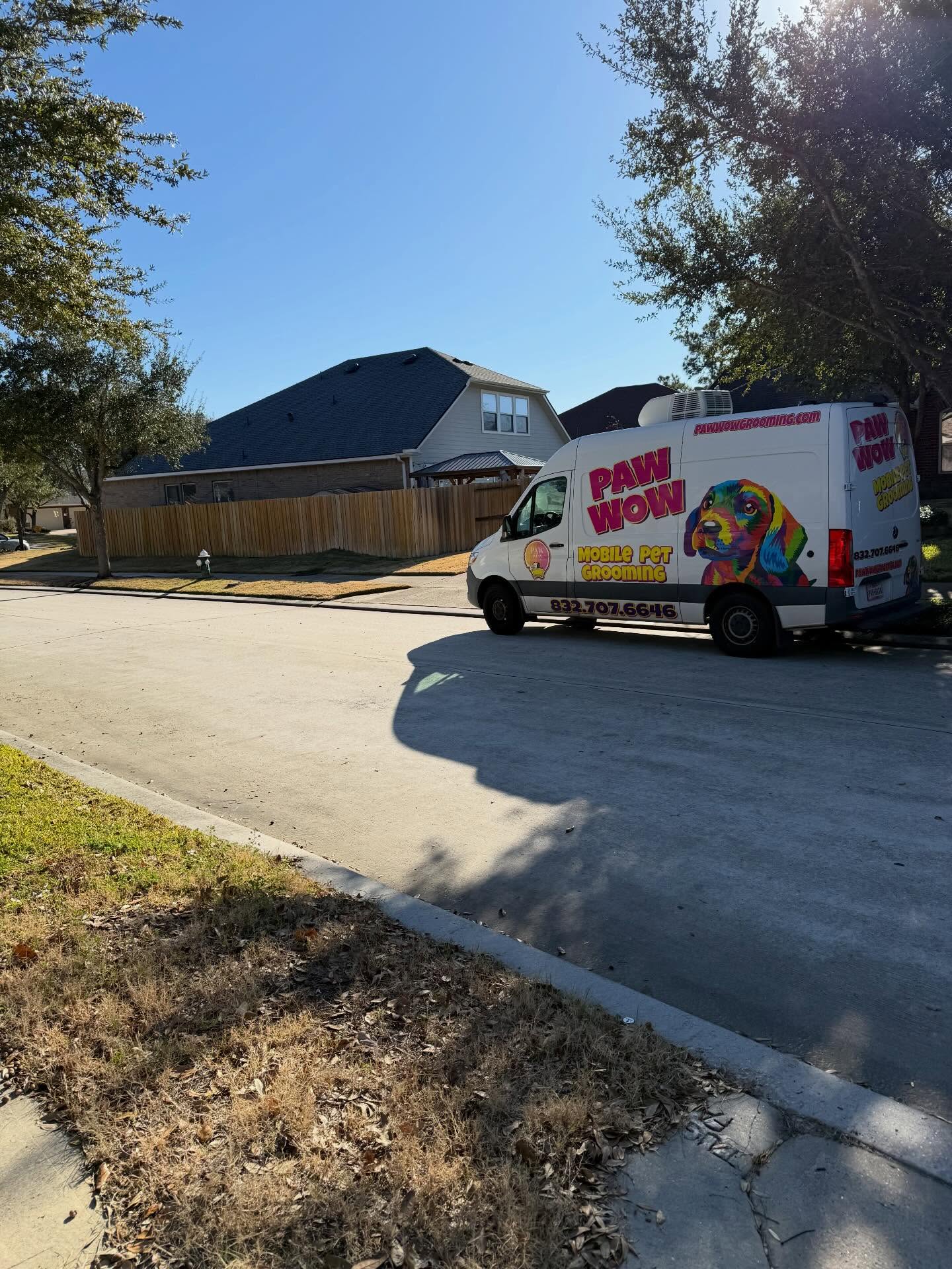 Paw Wow Pet Grooming: Mobile & Salon. Conroe