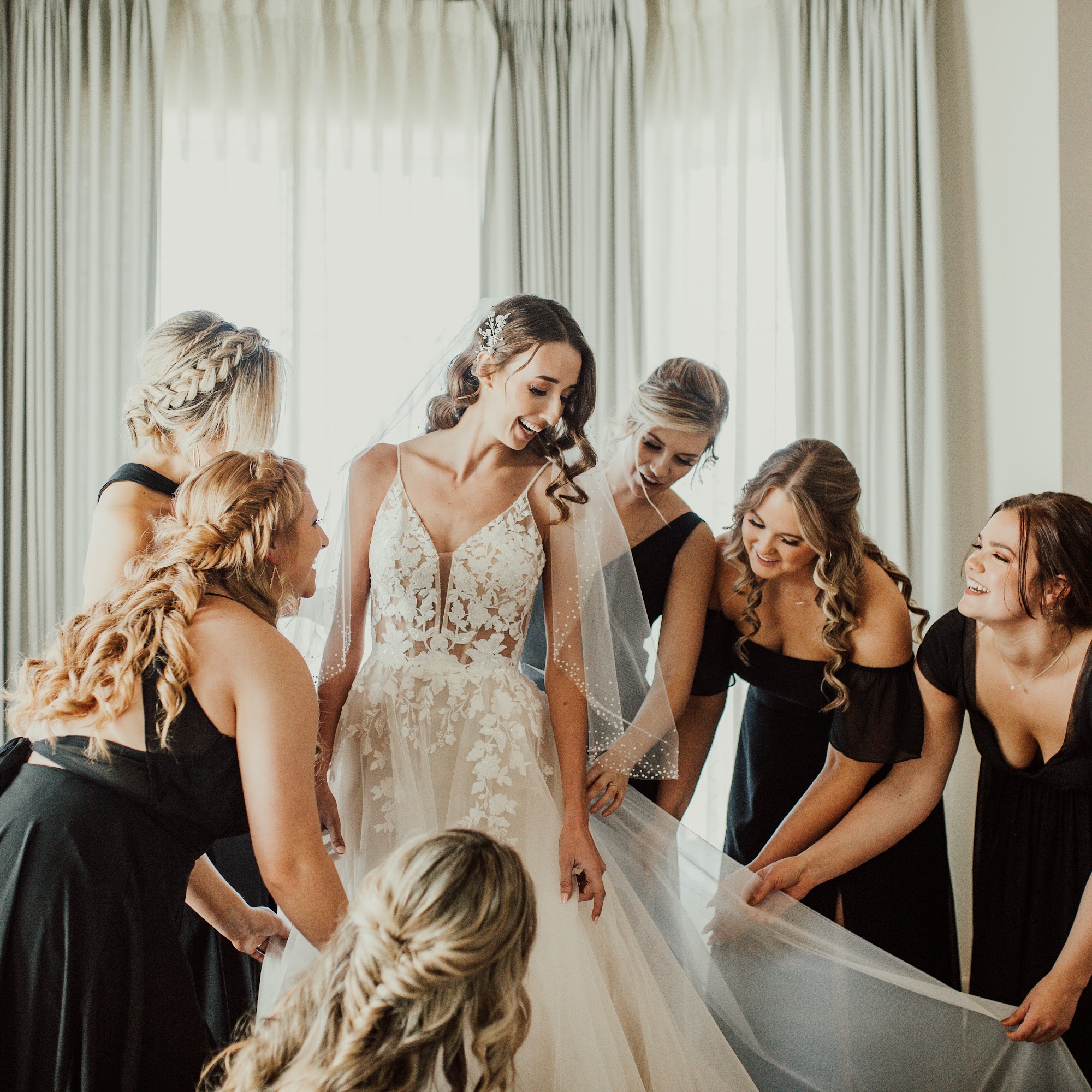 Analisa Hastings Hair and Makeup 27326 Robinson Rd Ste 201, Conroe Texas 77385