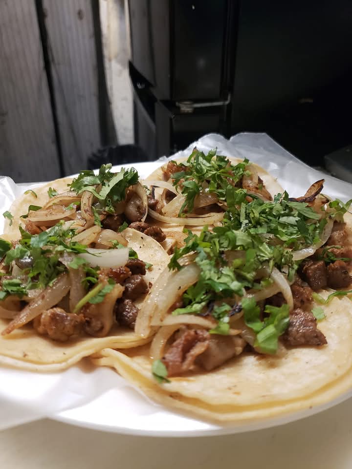 Tacos y Antojitos Los Hermanos Menu