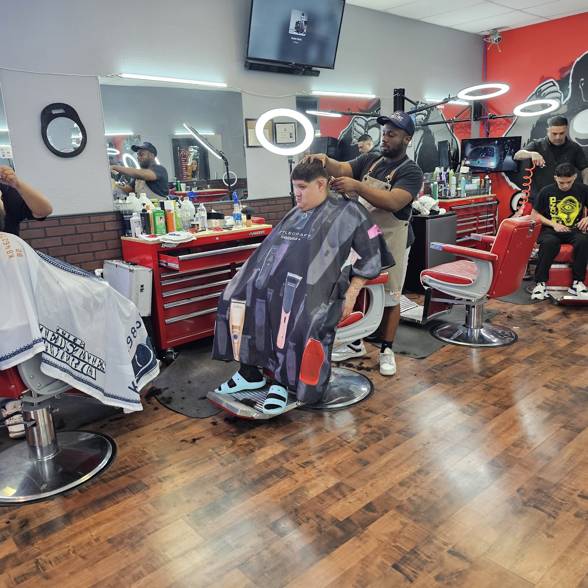 2 Relentless Barbershop 5417 S Staples St Suite 107, Corpus Christi Texas 78411
