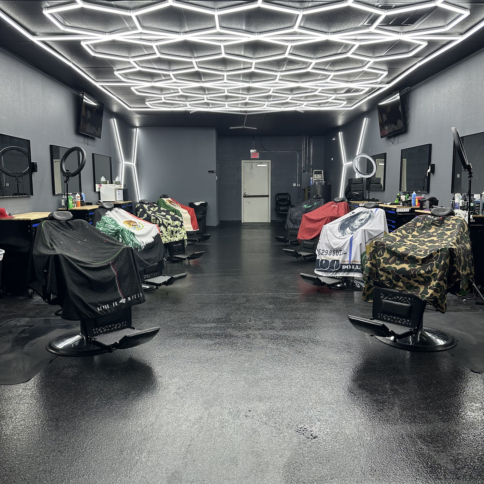 FRESH CUTZ BARBERSHOP CROSBY