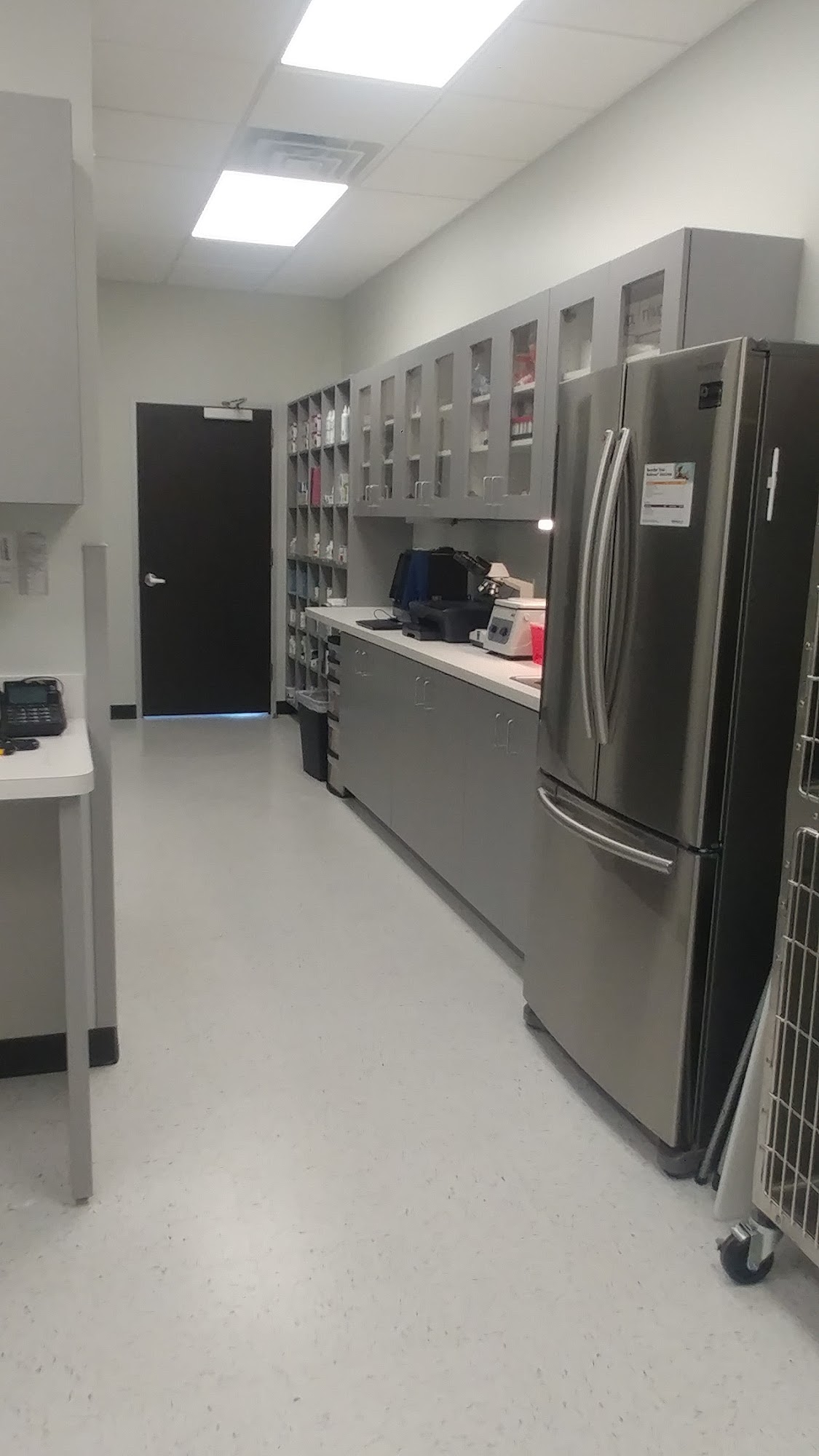 VCare animal clinic Cypress