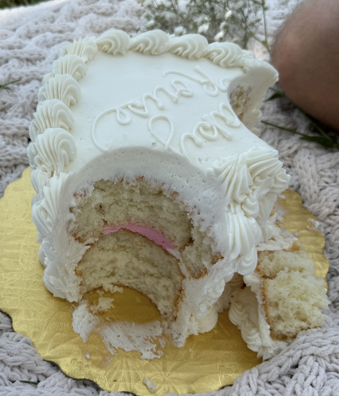 Daisy Cakes Menu